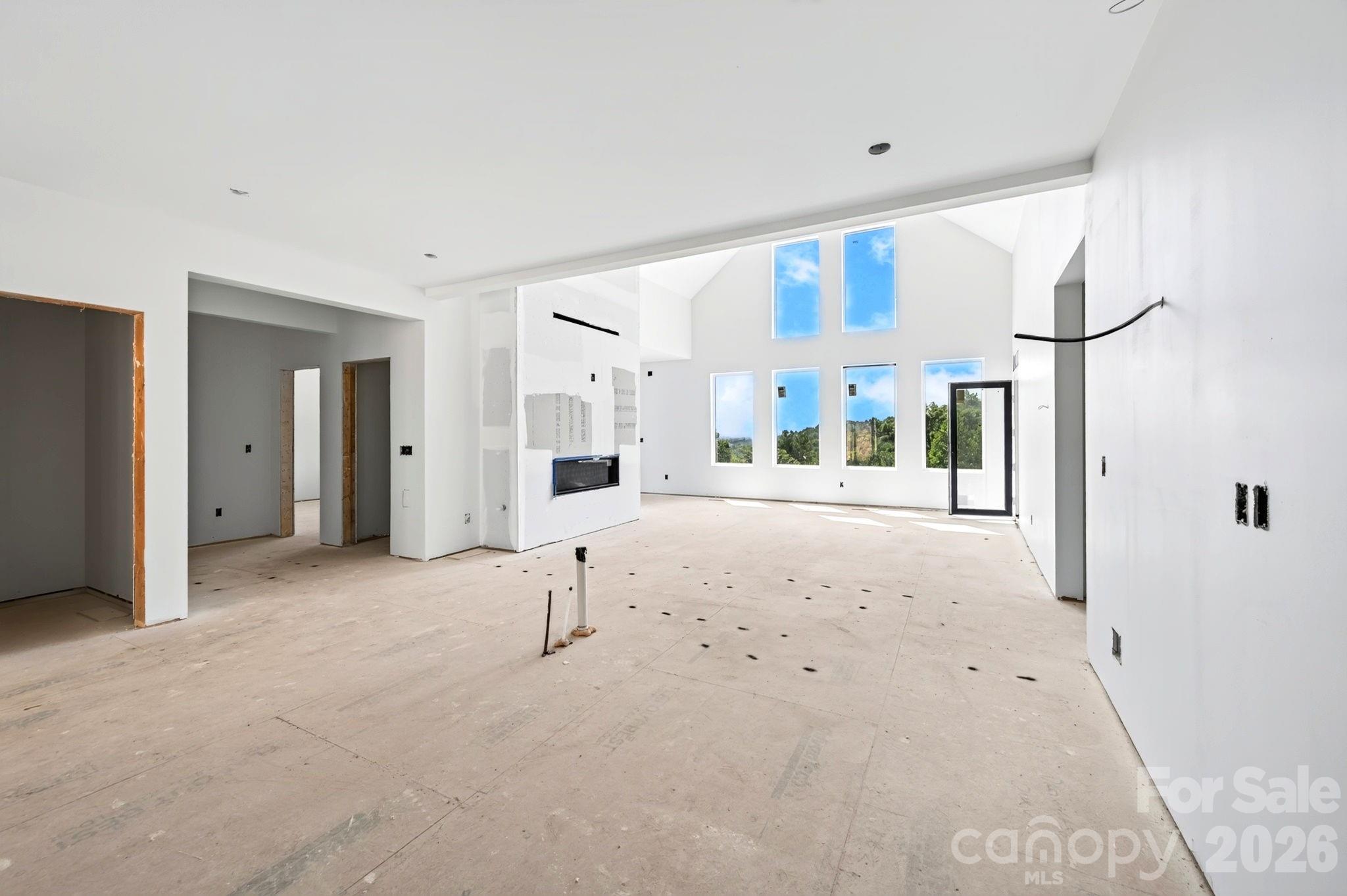 158 Twin Courts Drive Property Photo 10