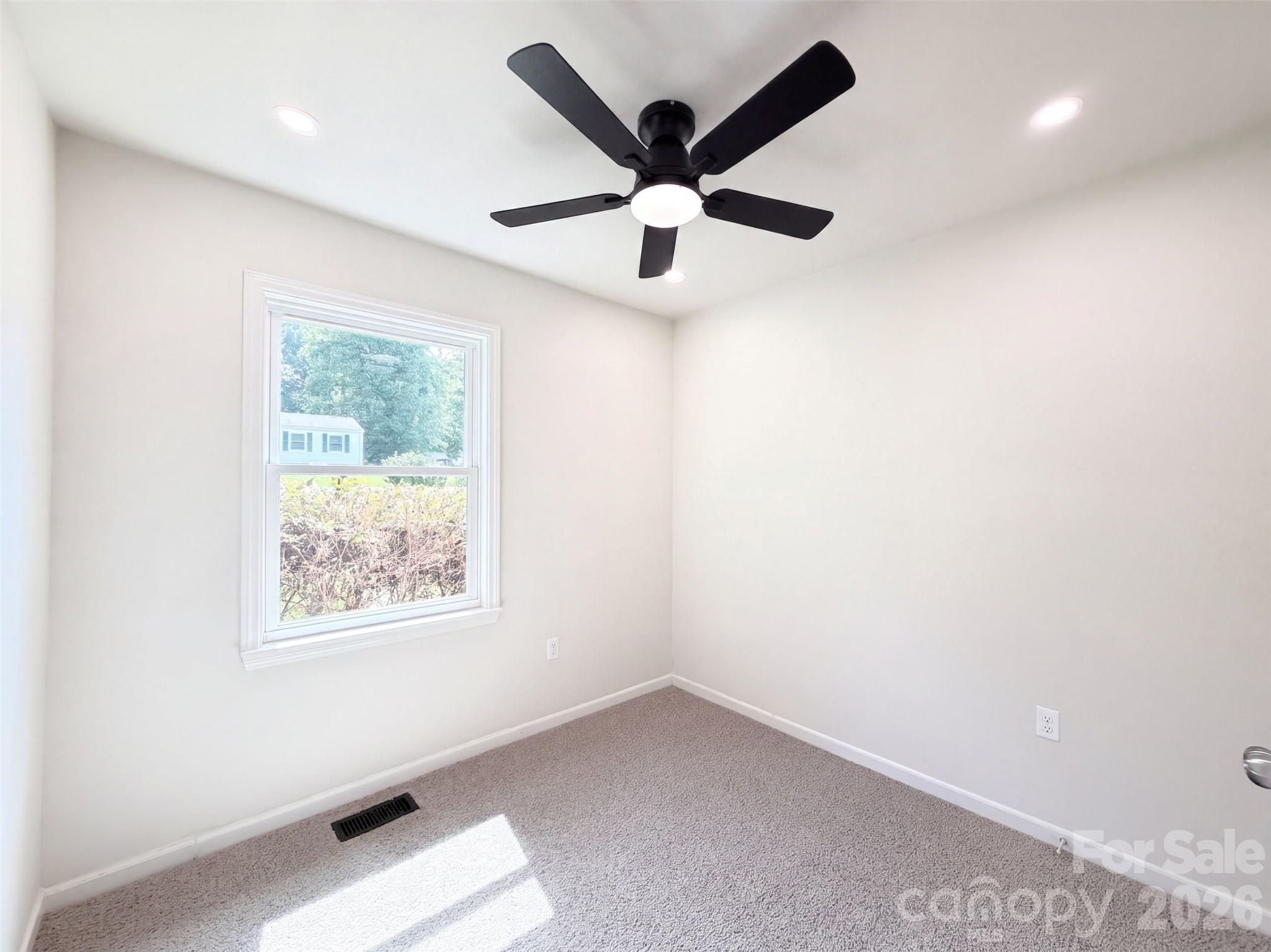 8332 Clear Meadow Lane Property Photo 9