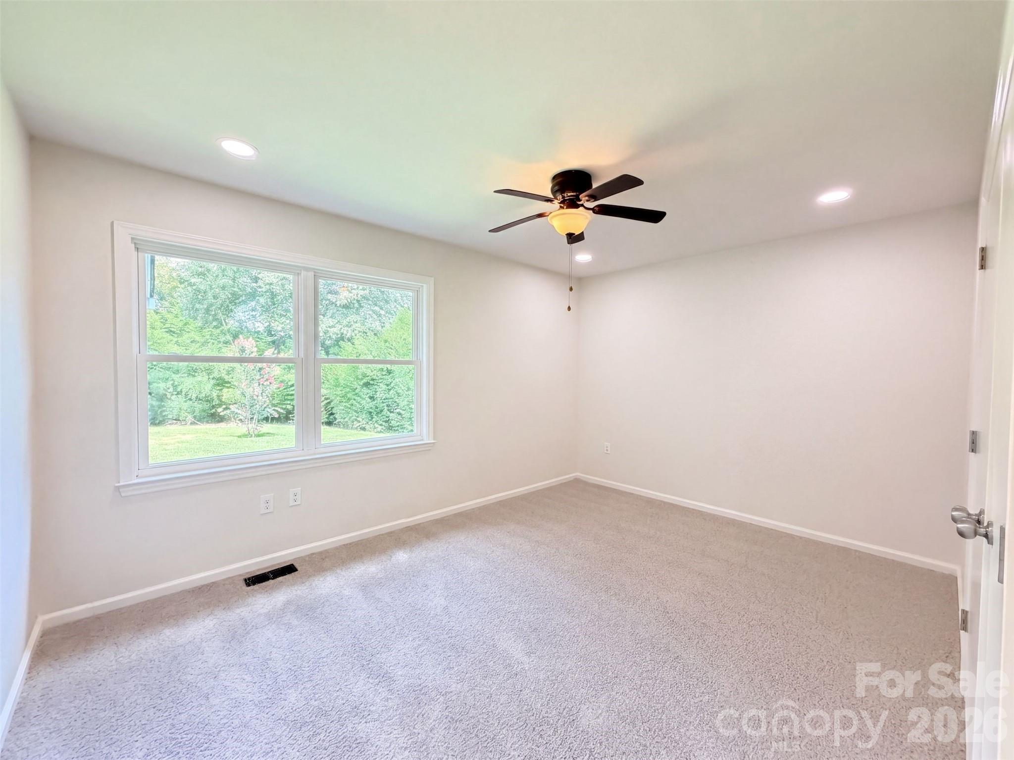 8332 Clear Meadow Lane Property Photo 11
