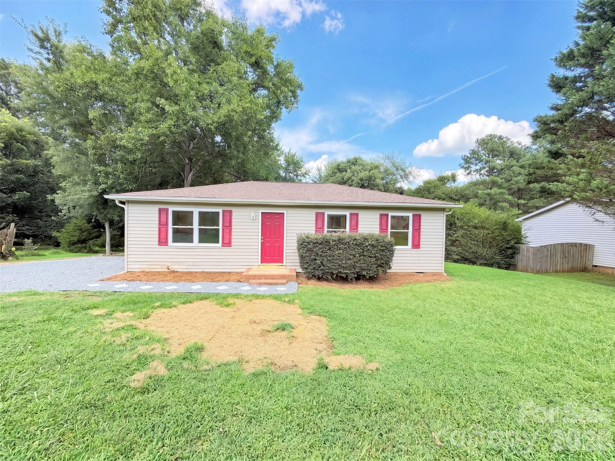 8332 Clear Meadow Lane Property Photo 14