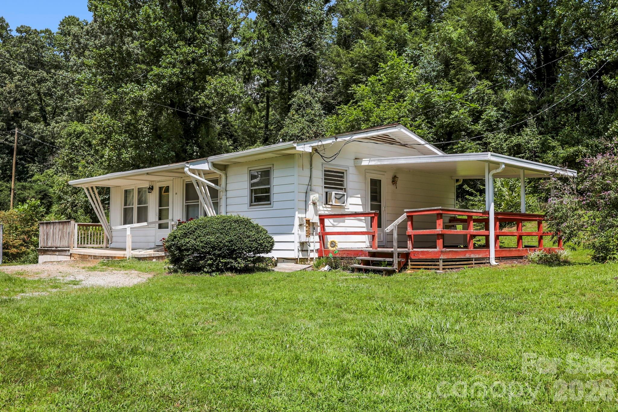 27 Mcgee Circle Property Photo 2
