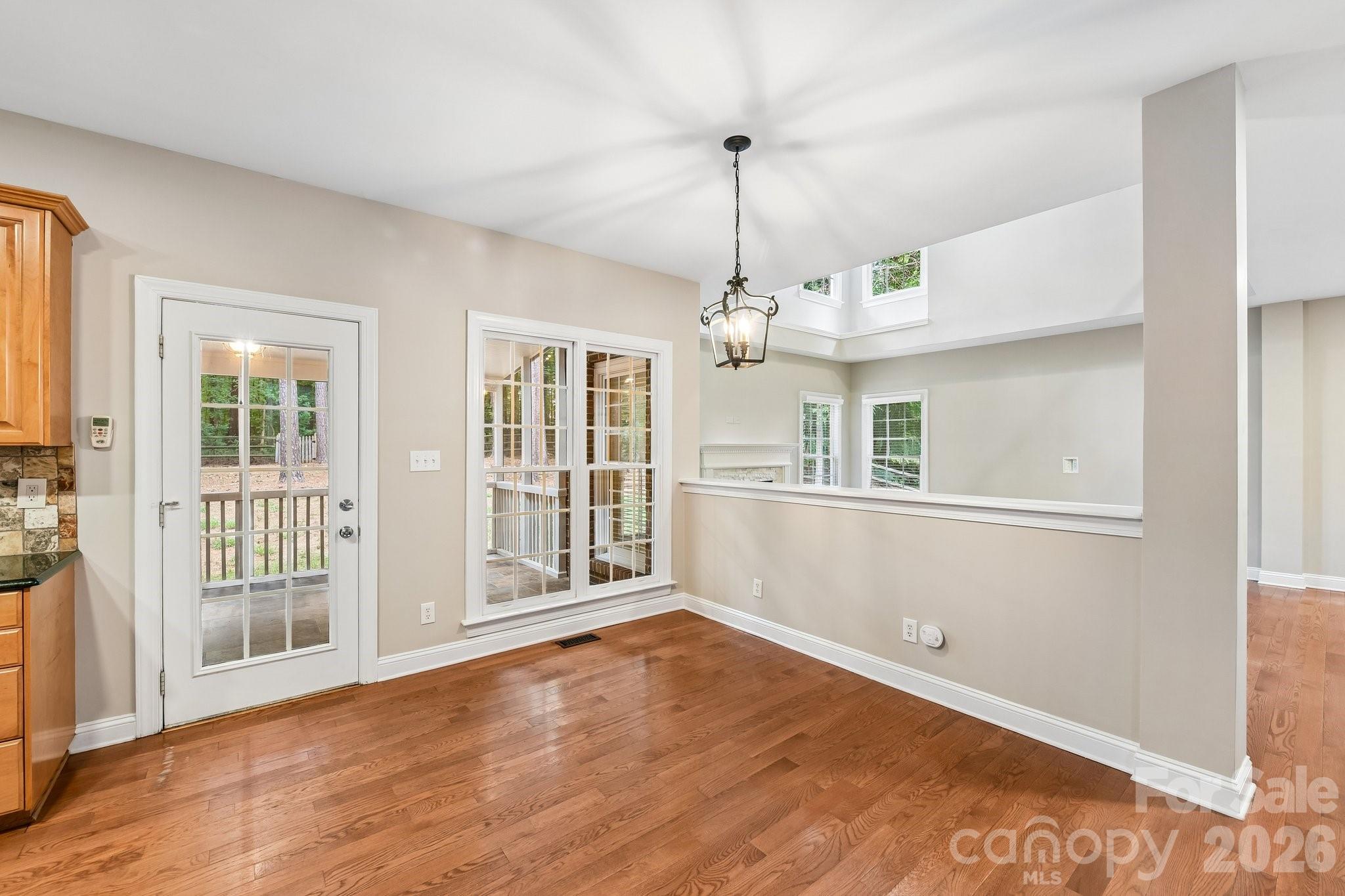 4123 Mountain Cove Drive Property Photo 10