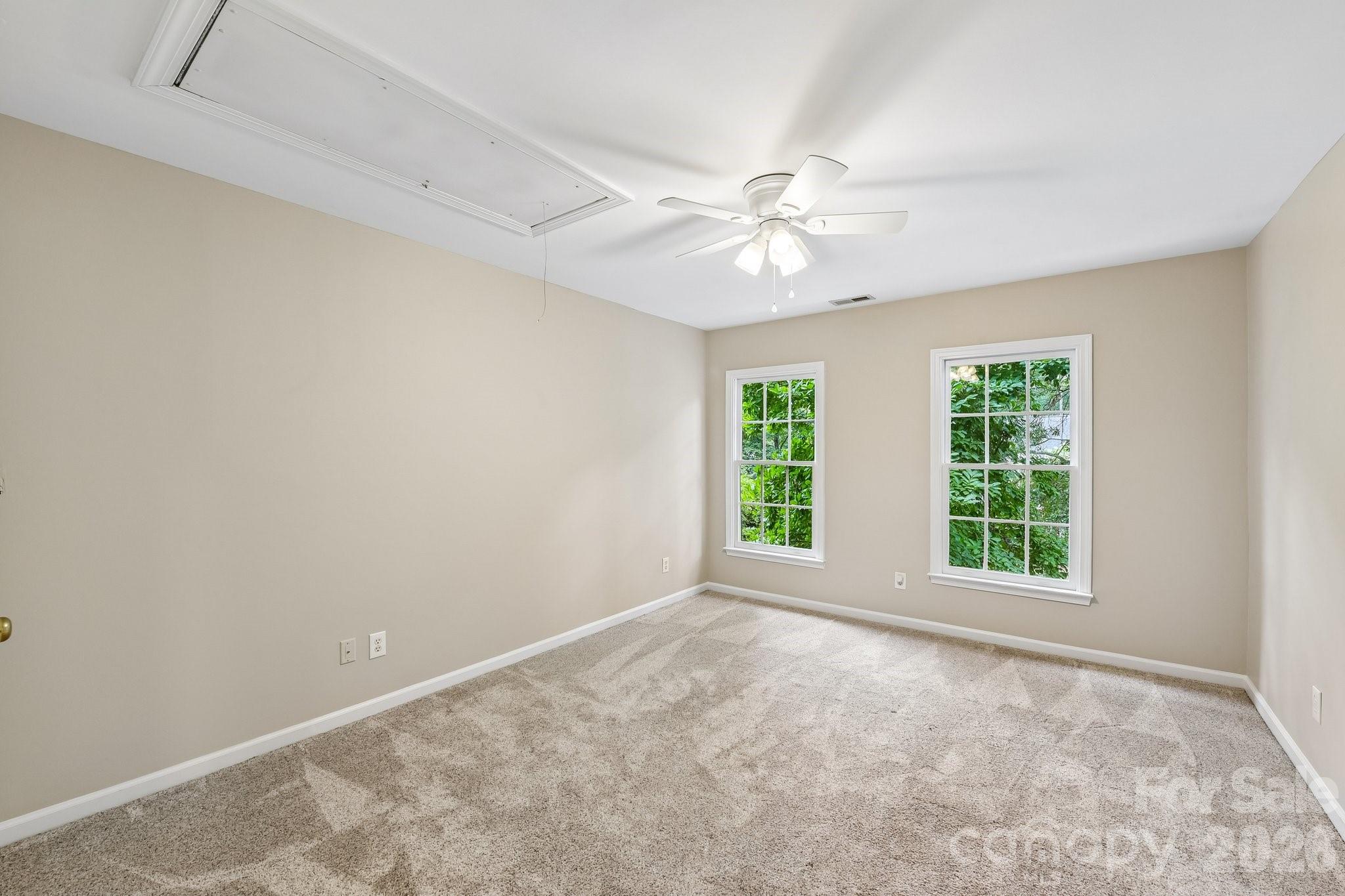 4123 Mountain Cove Drive Property Photo 22