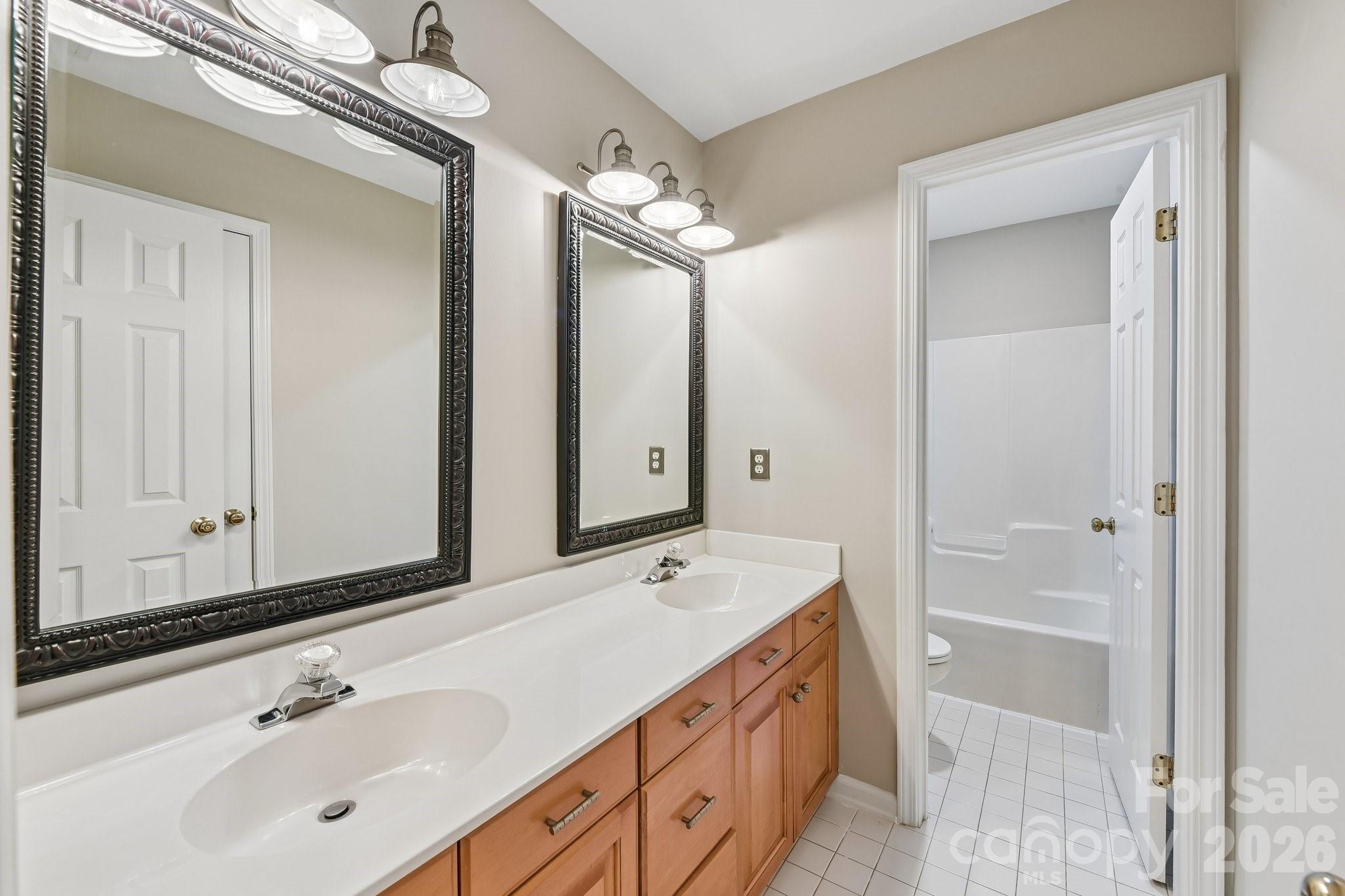 4123 Mountain Cove Drive Property Photo 27
