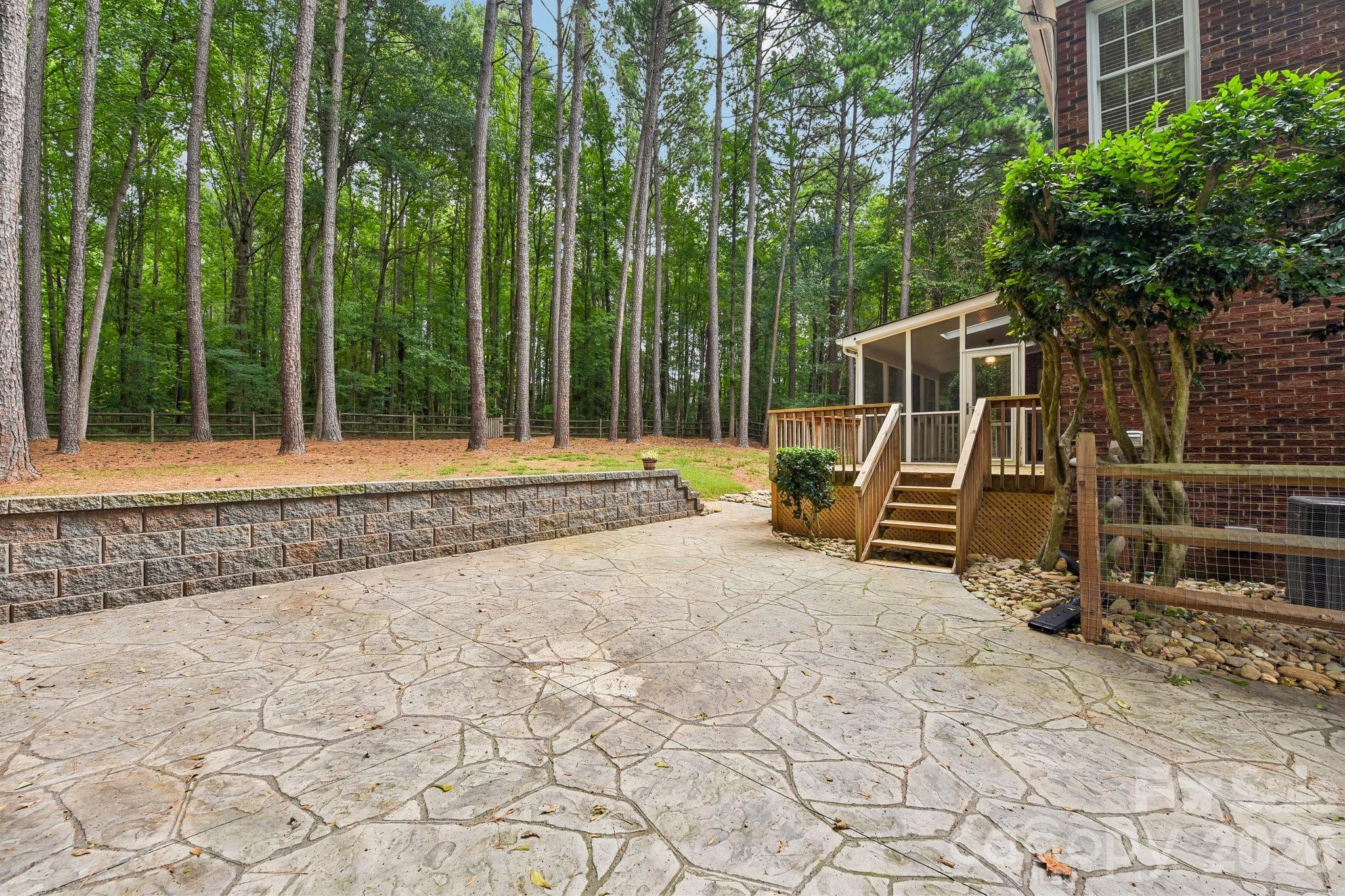 4123 Mountain Cove Drive Property Photo 34