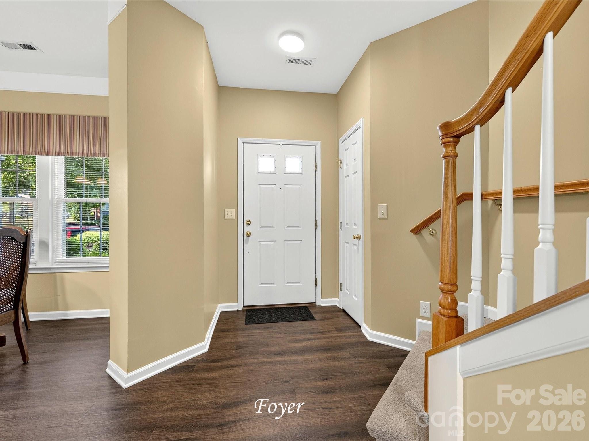 7009 Creft Circle Property Photo 3