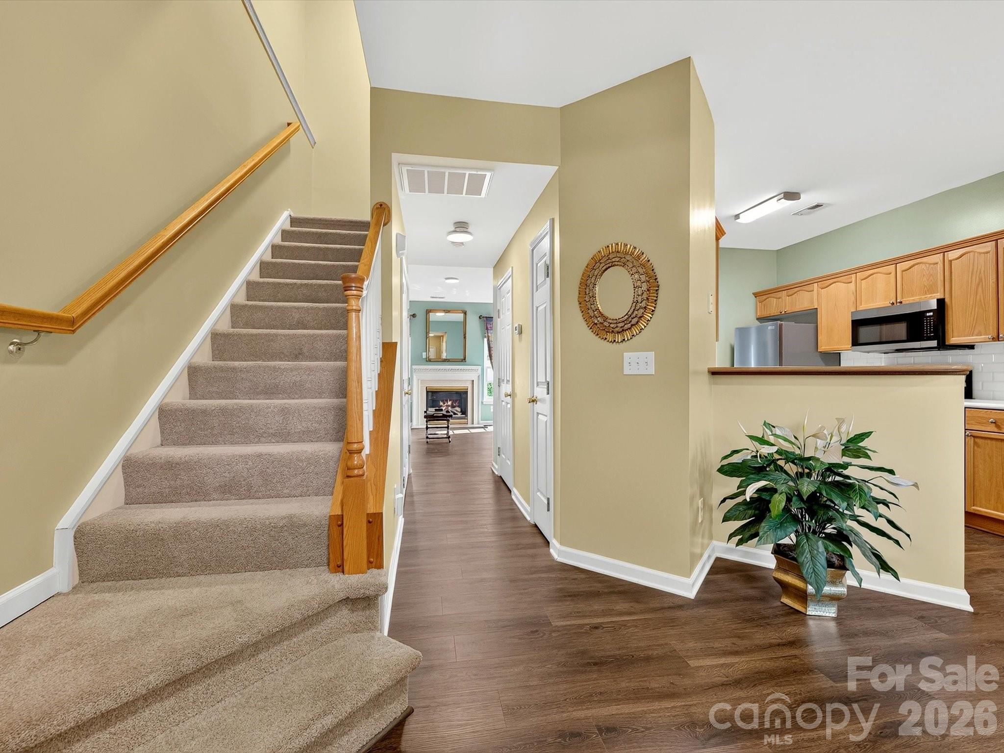 7009 Creft Circle Property Photo 4