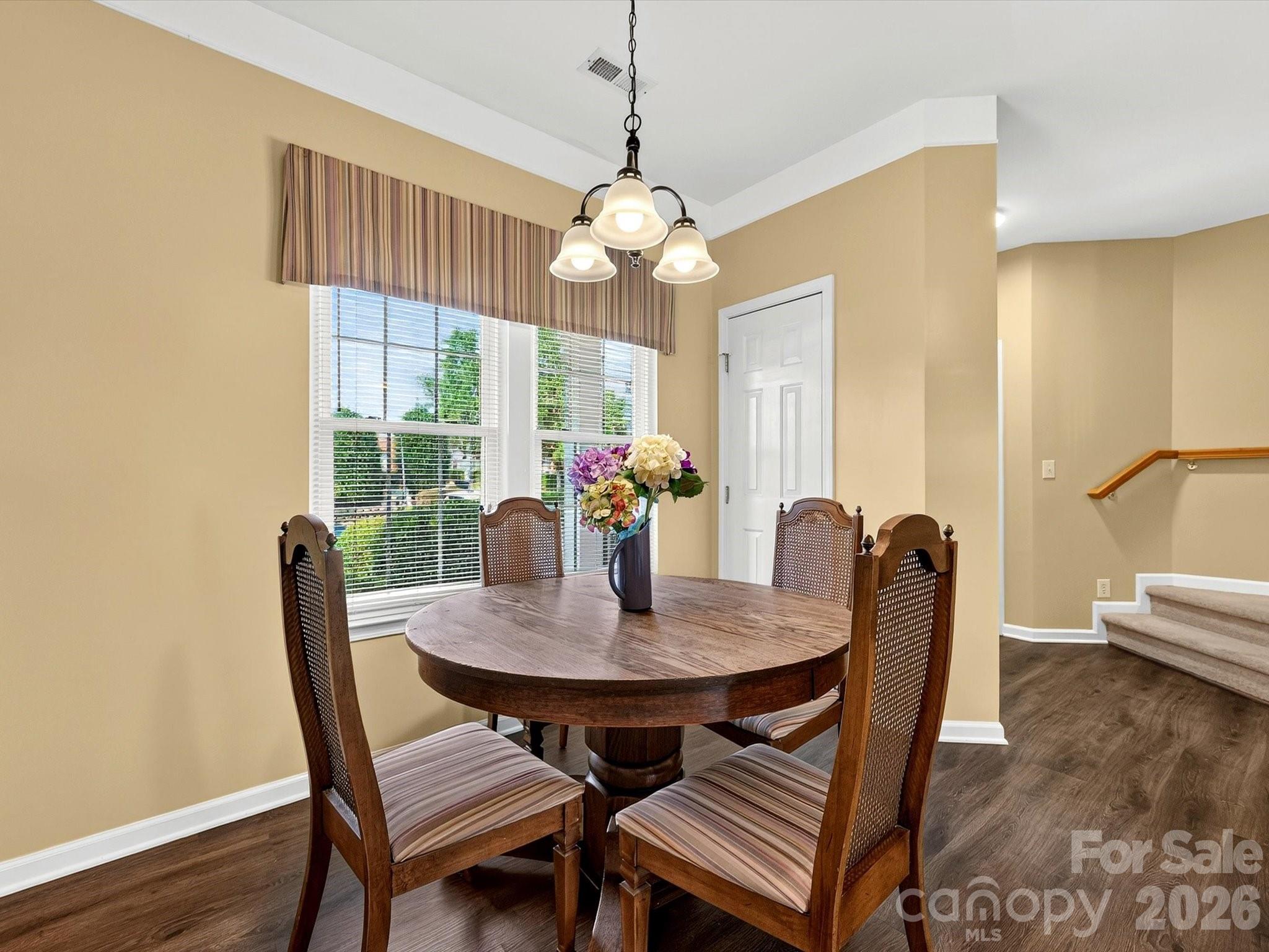 7009 Creft Circle Property Photo 6
