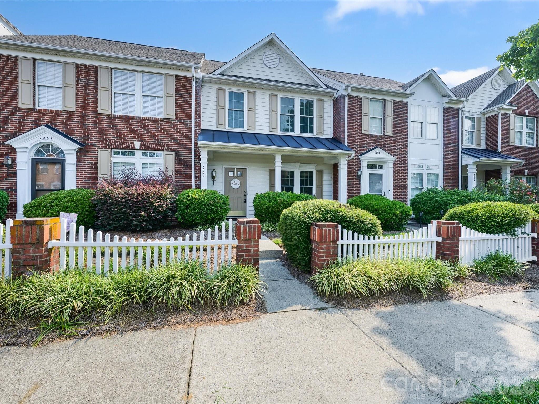 7009 Creft Circle Property Photo 29