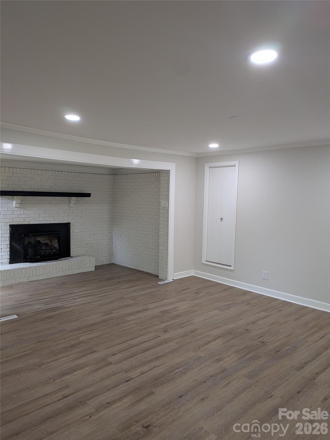 1002 Hemlock Drive Property Photo 23