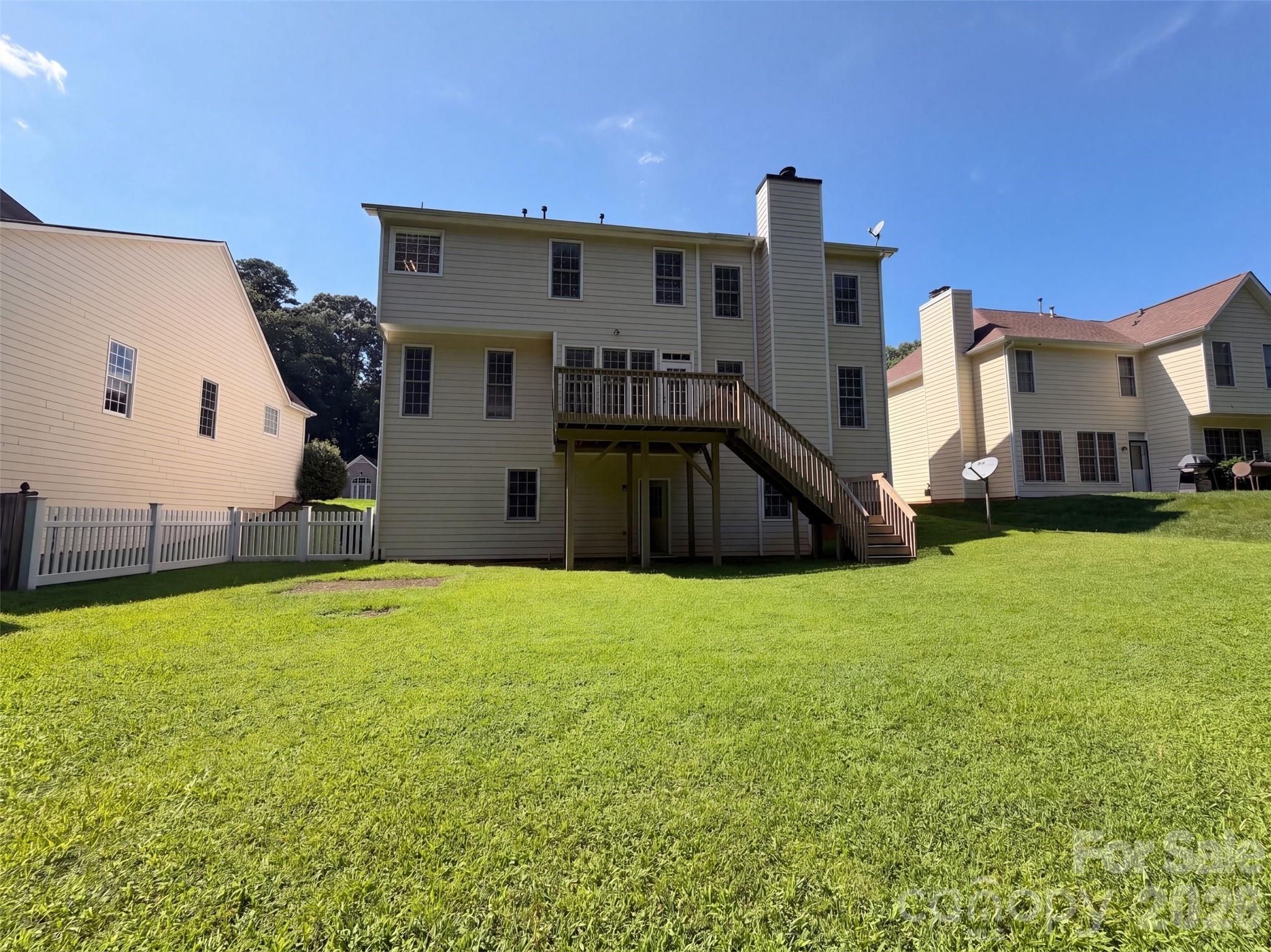 3106 Arklow Road Property Photo 5