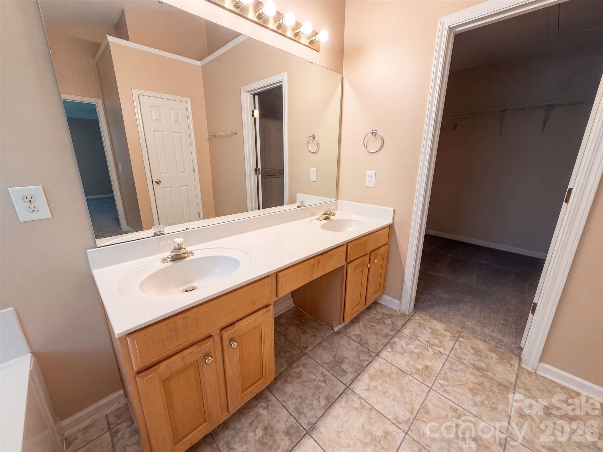 3106 Arklow Road Property Photo 18