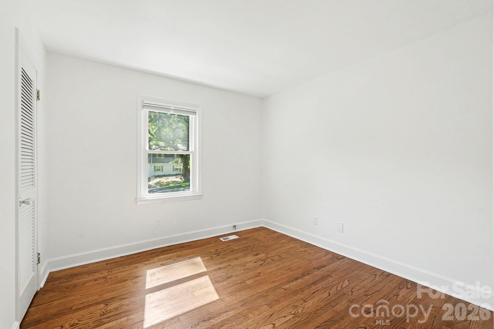 7316 Thorncliff Drive Property Photo 19