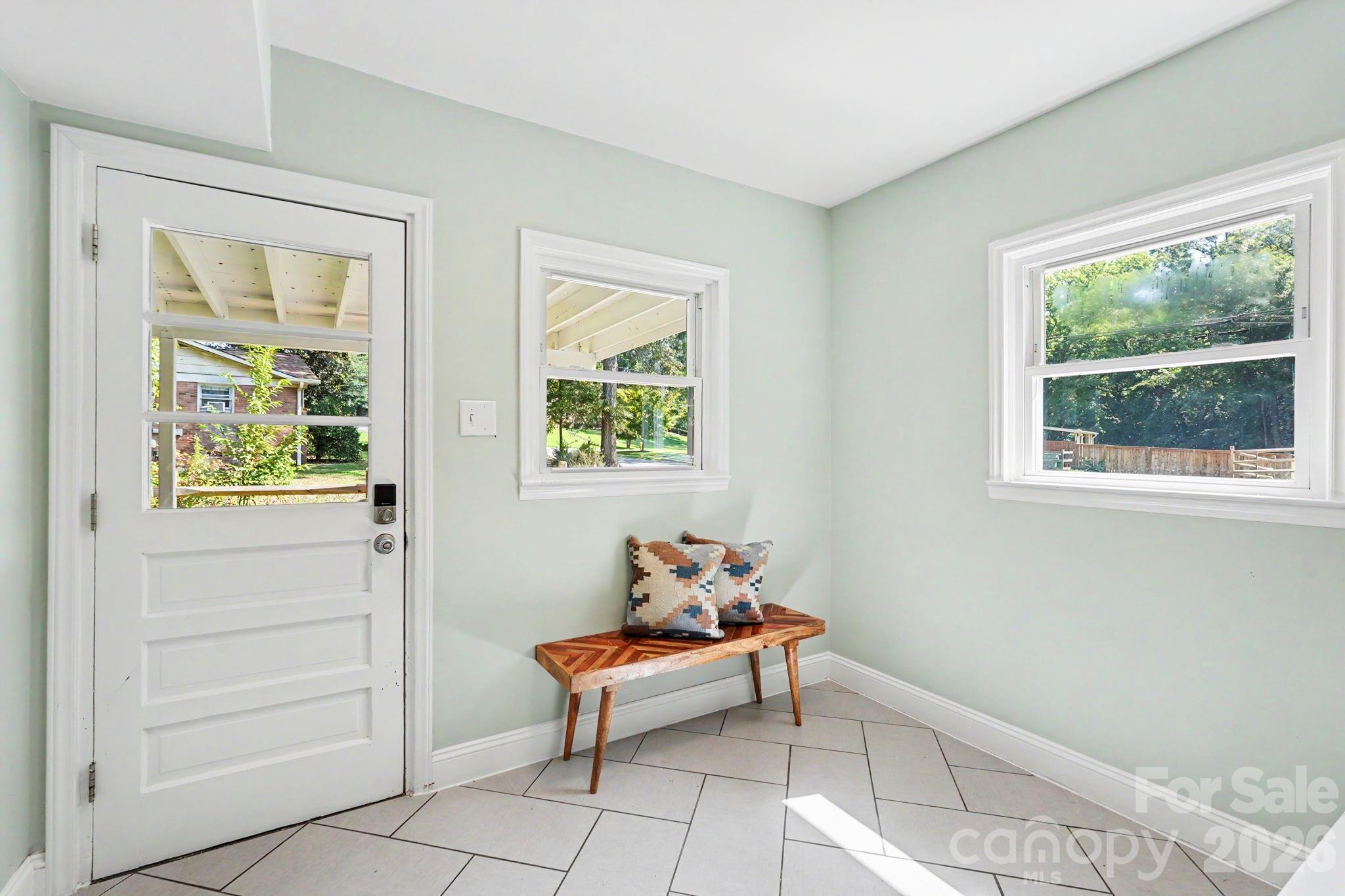7316 Thorncliff Drive Property Photo 24