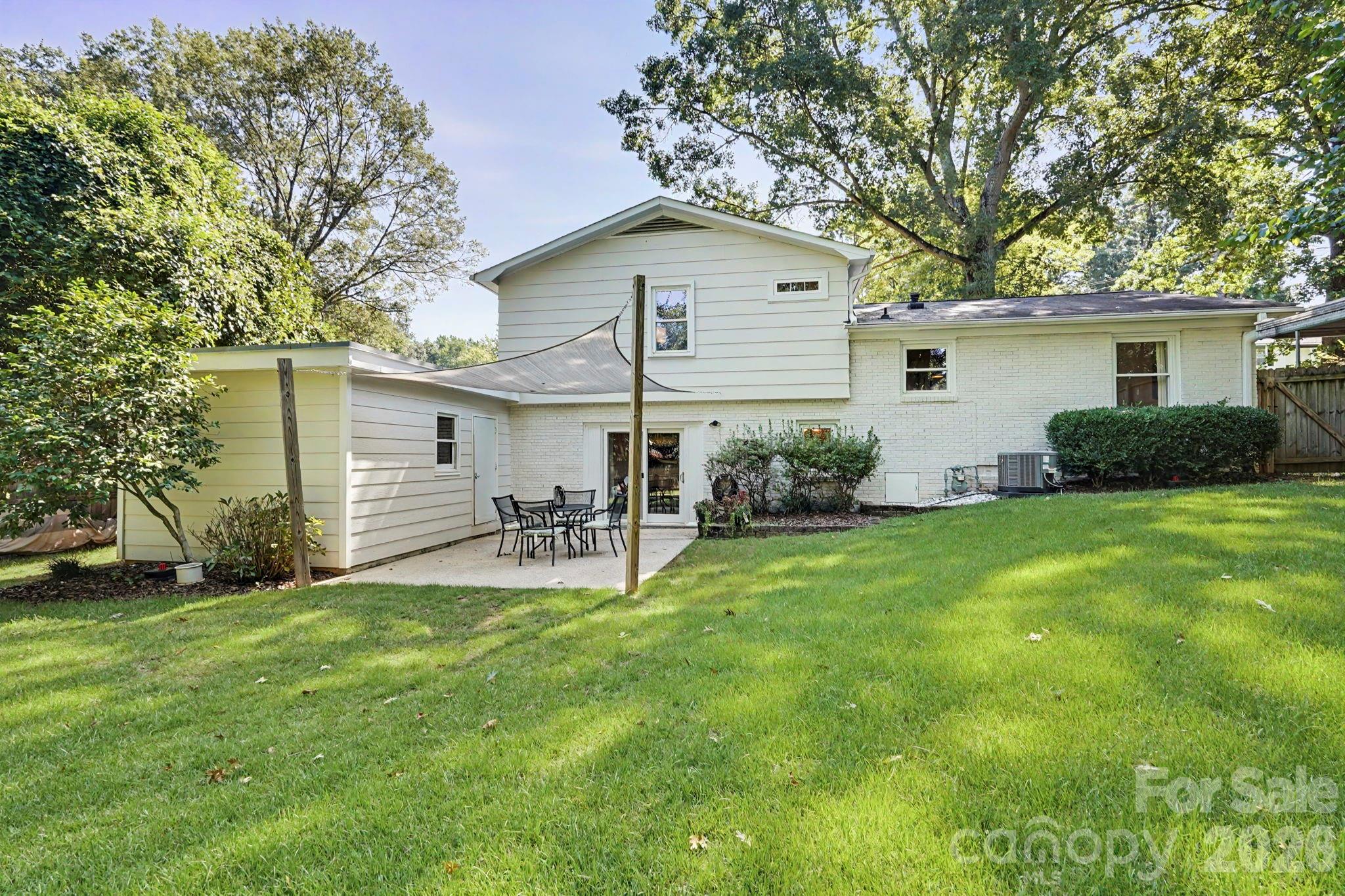 7316 Thorncliff Drive Property Photo 32