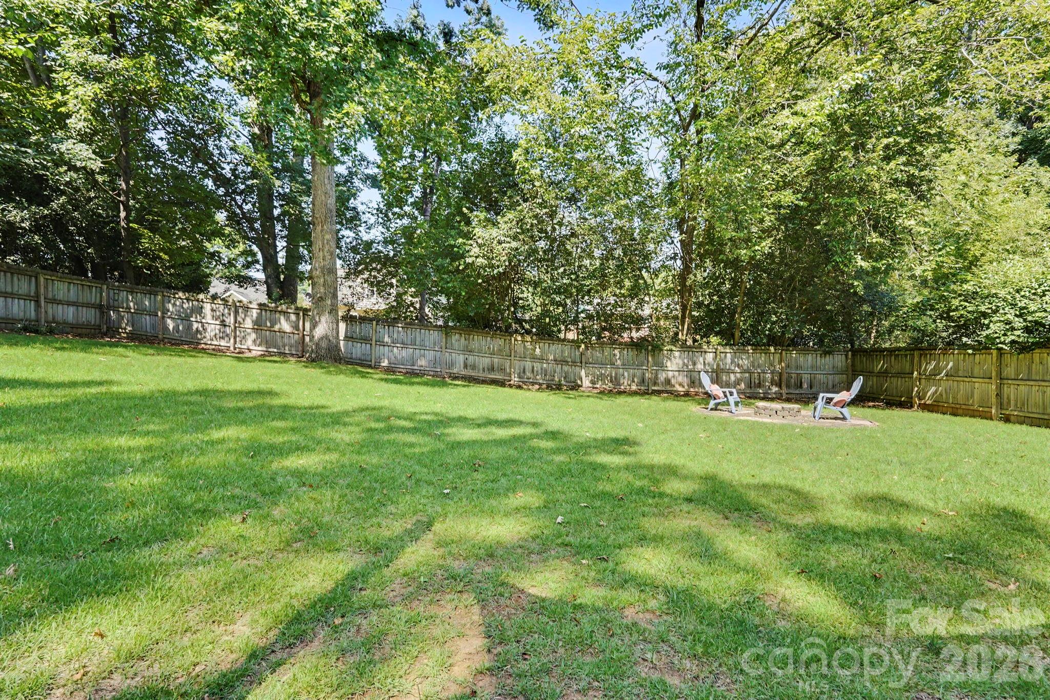 7316 Thorncliff Drive Property Photo 33
