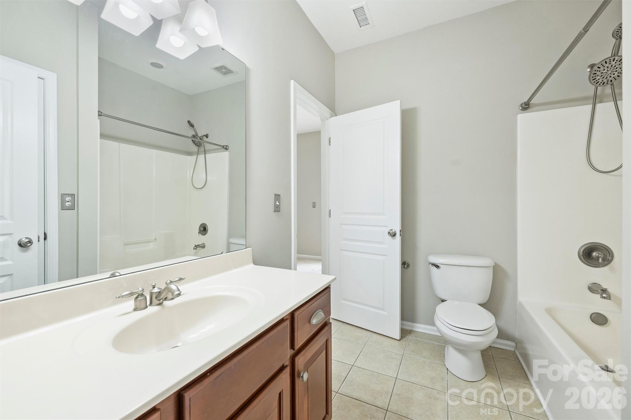 1136 Aringill Lane Property Photo 27