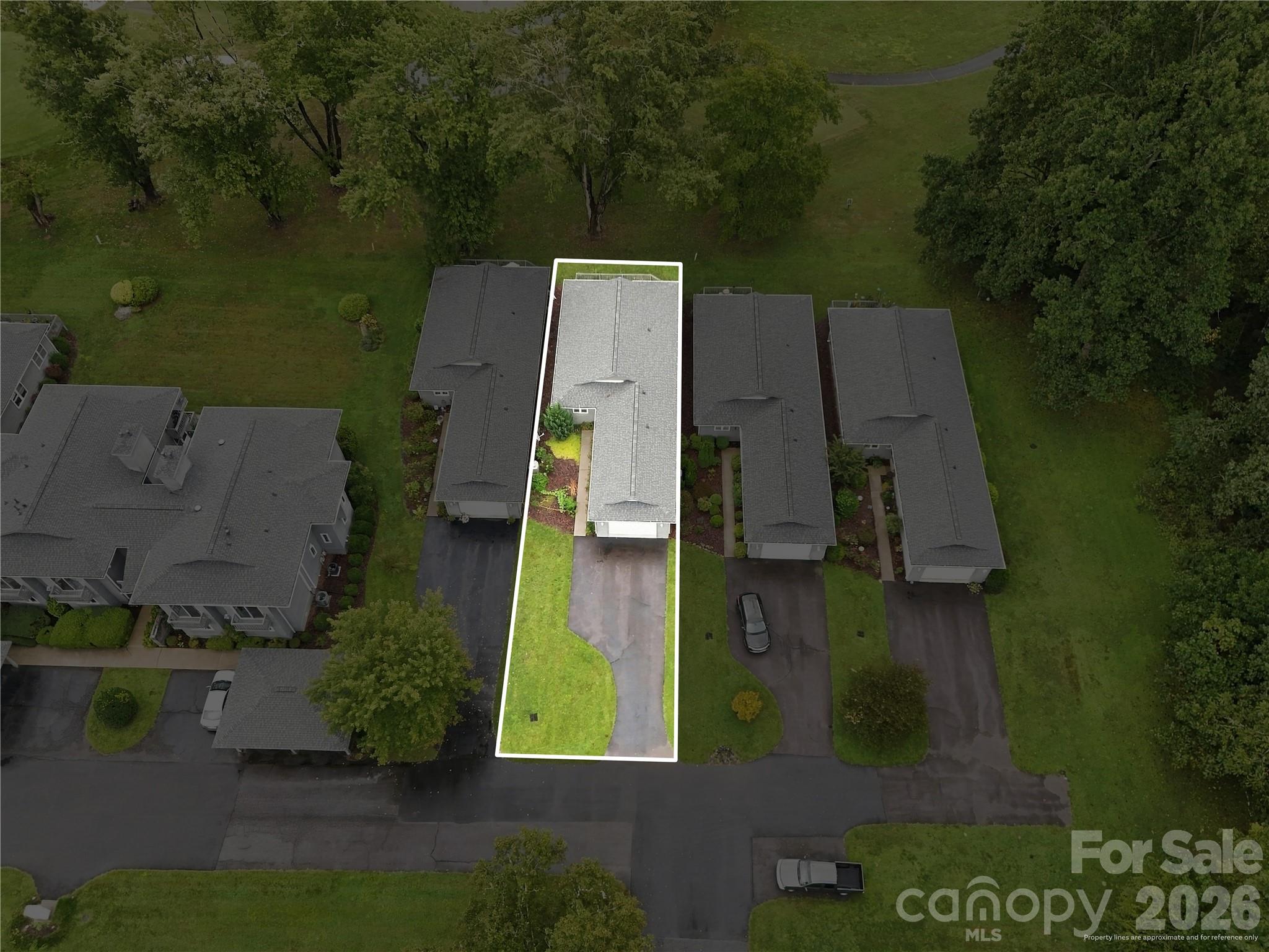 53 Southern Fairway Court D2 Property Photo 2