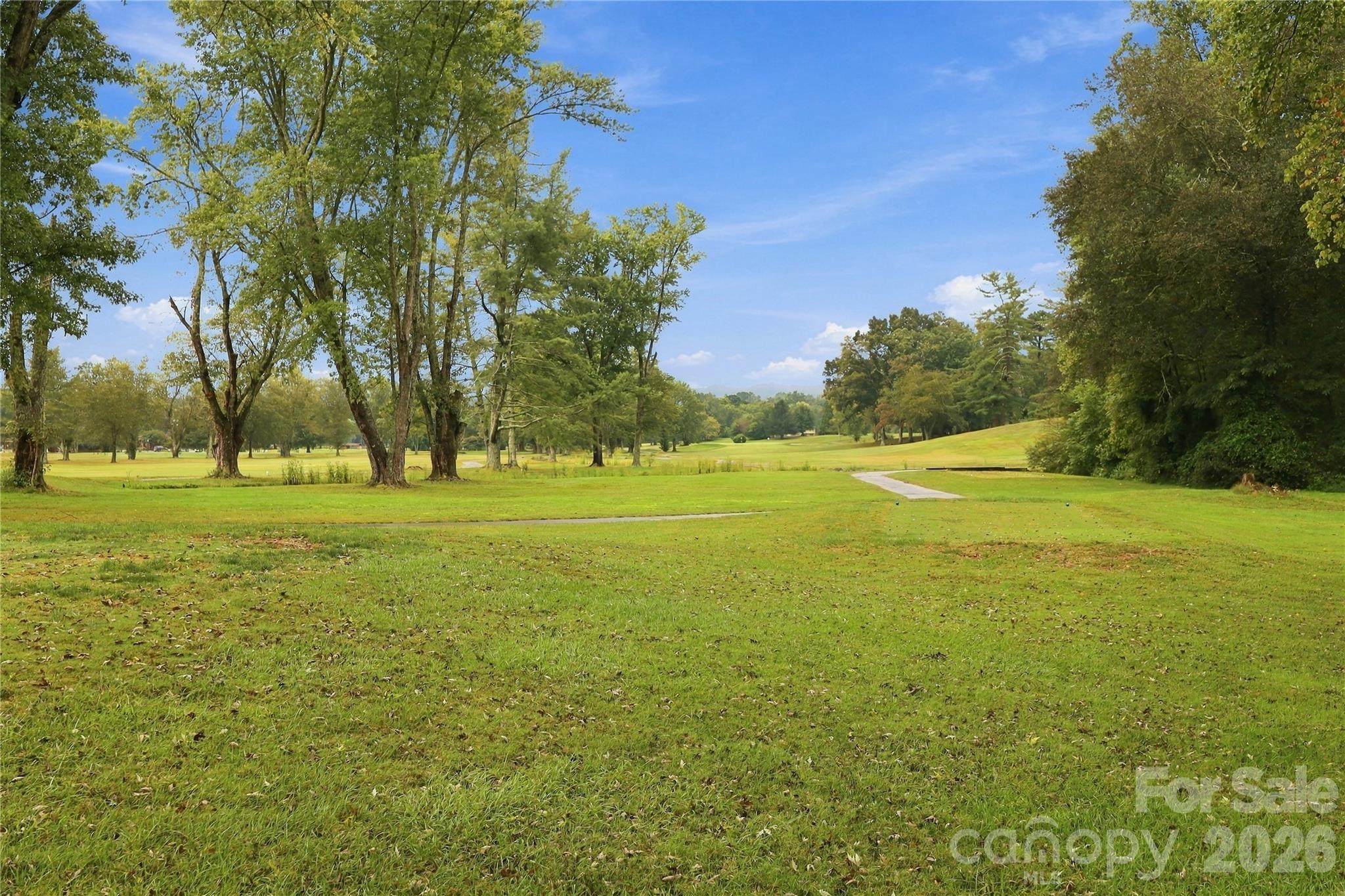 53 Southern Fairway Court D2 Property Photo 15