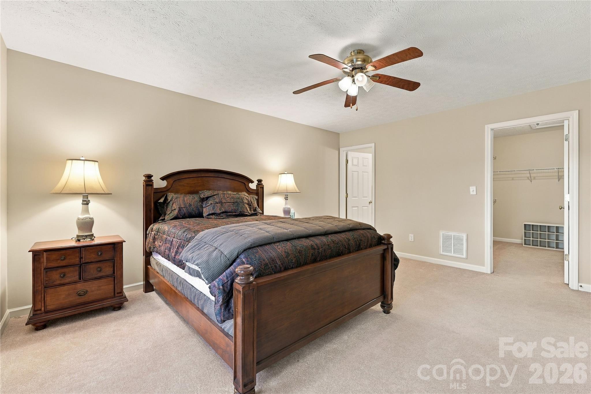 53 Southern Fairway Court D2 Property Photo 17