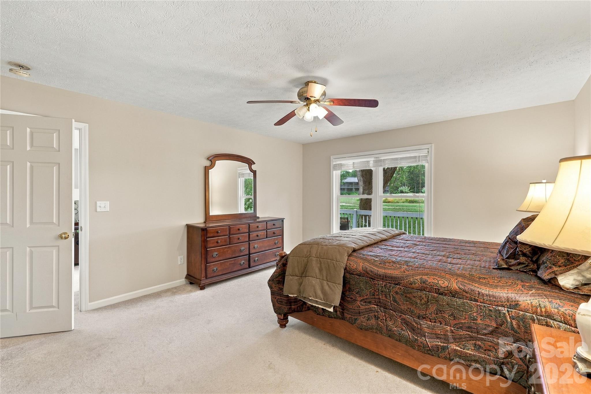 53 Southern Fairway Court D2 Property Photo 18