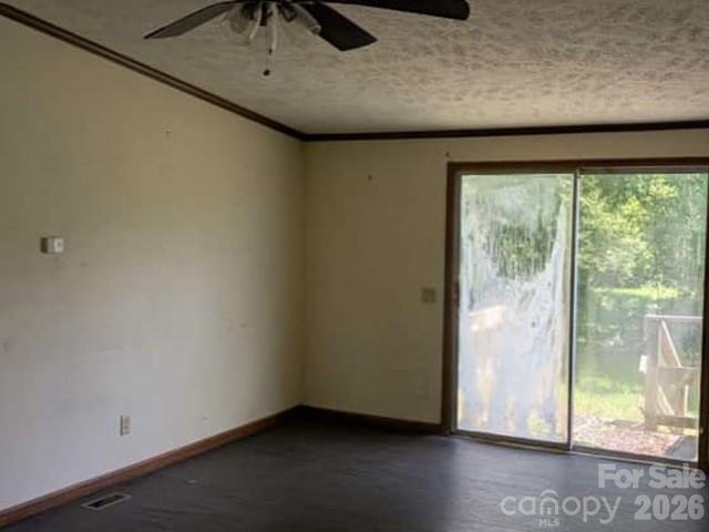 6281 X Way Road Property Photo 3