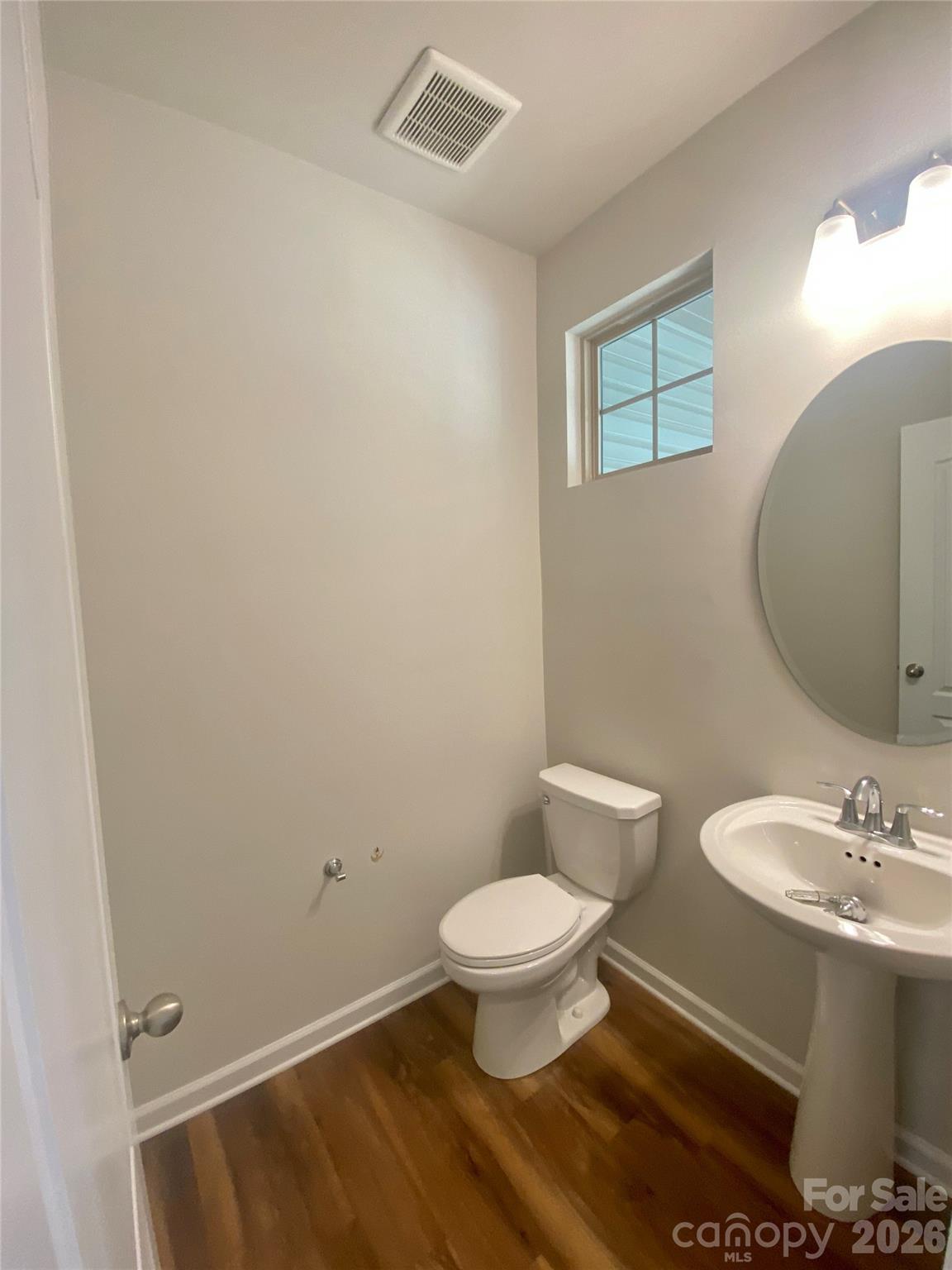 2616 Winter Thistle Way Property Photo 3