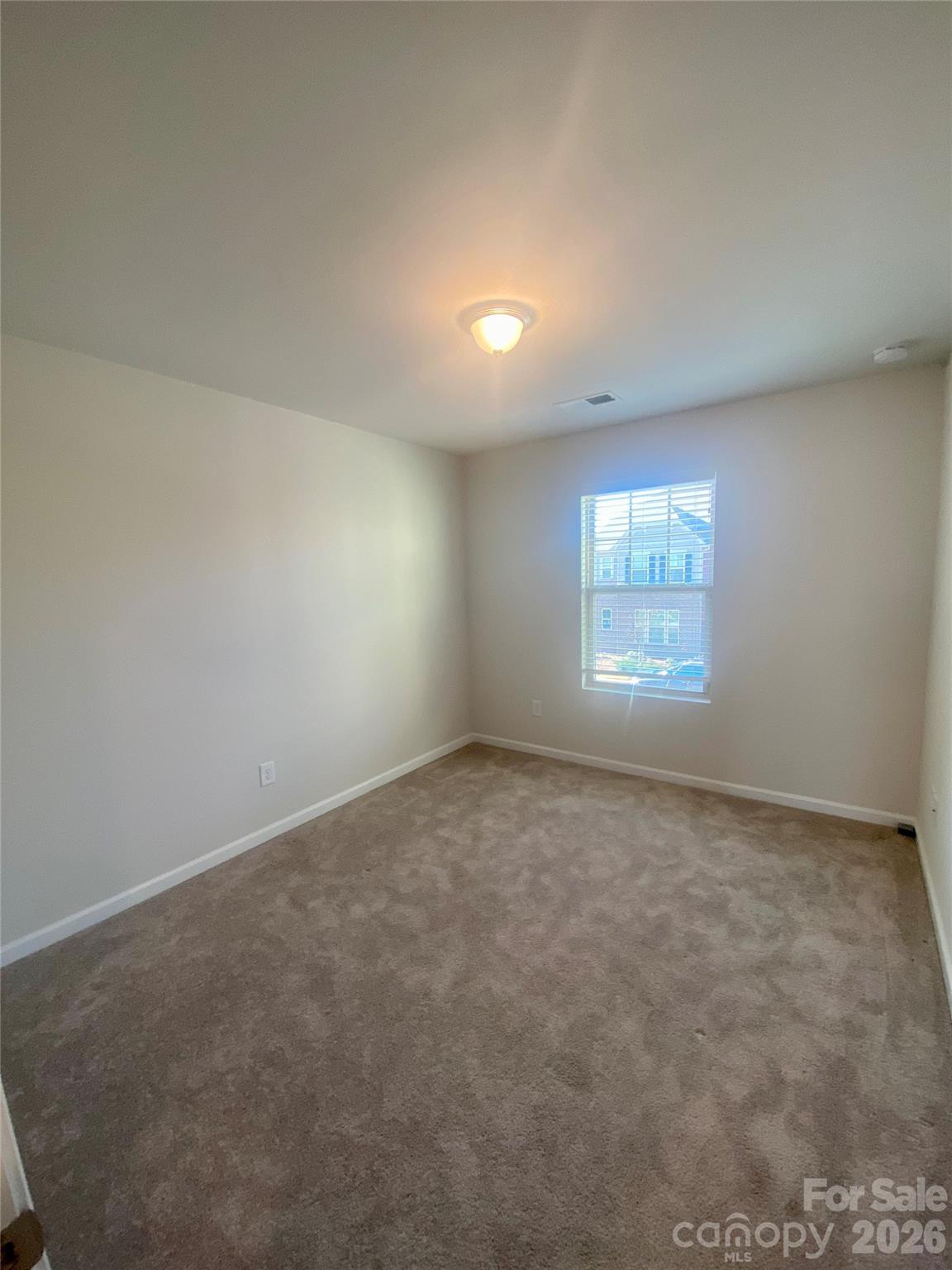 2616 Winter Thistle Way Property Photo 21