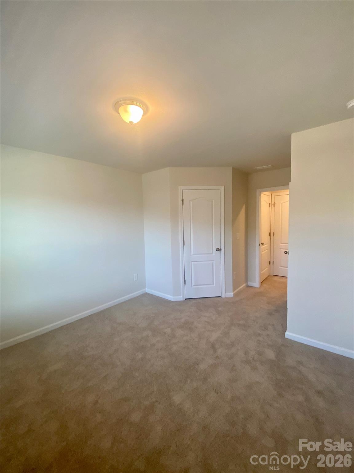 2616 Winter Thistle Way Property Photo 24