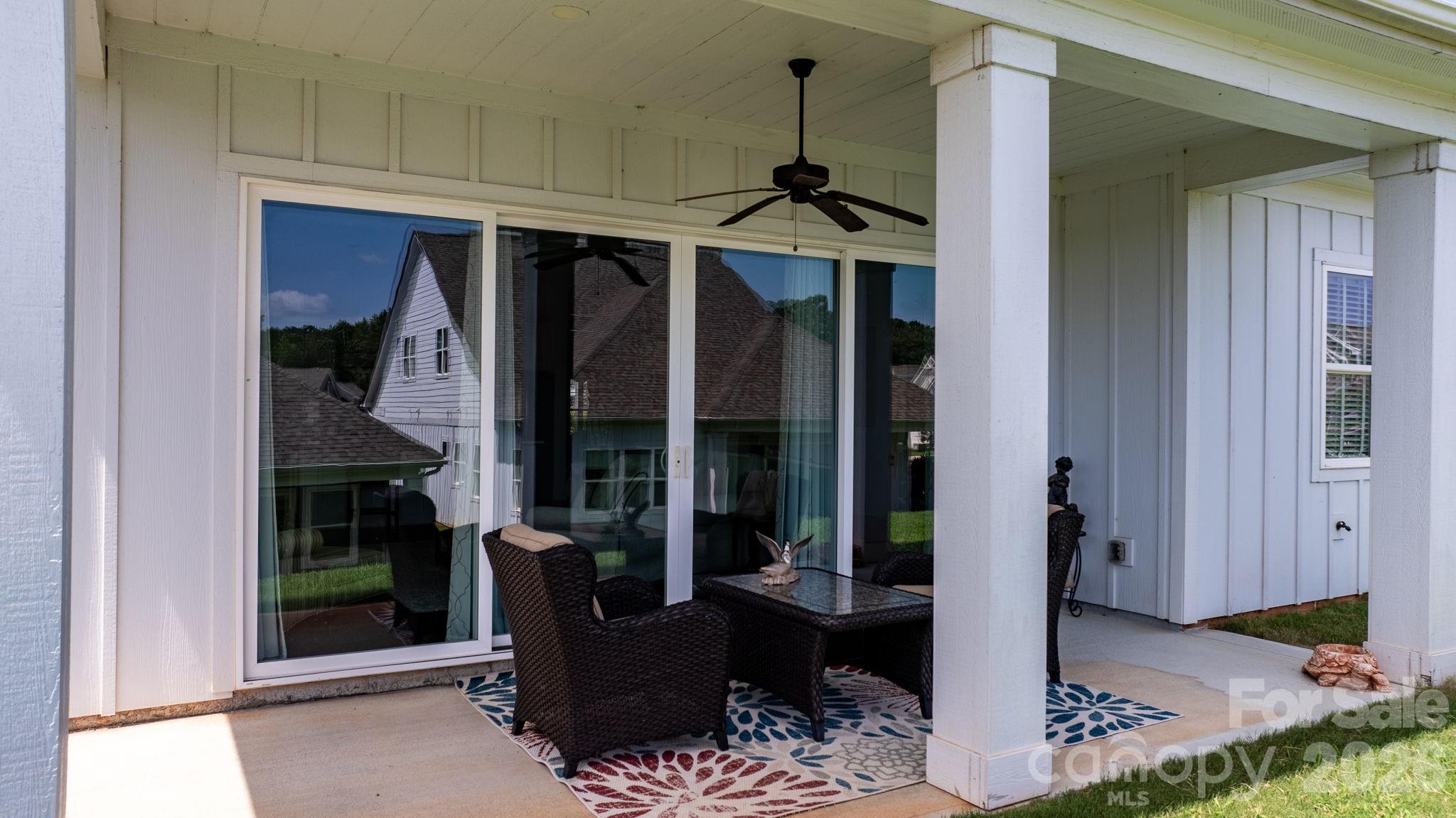 4526 Stellata Loop Property Photo 5