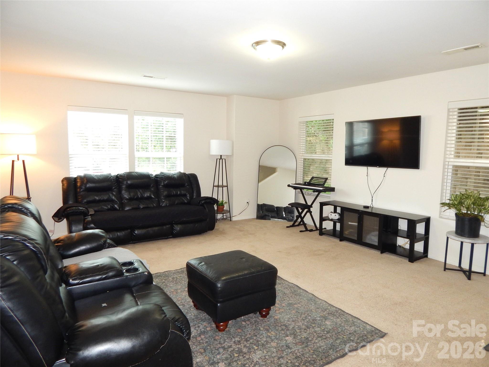 811 & 832 Chevelle Drive Property Photo 3