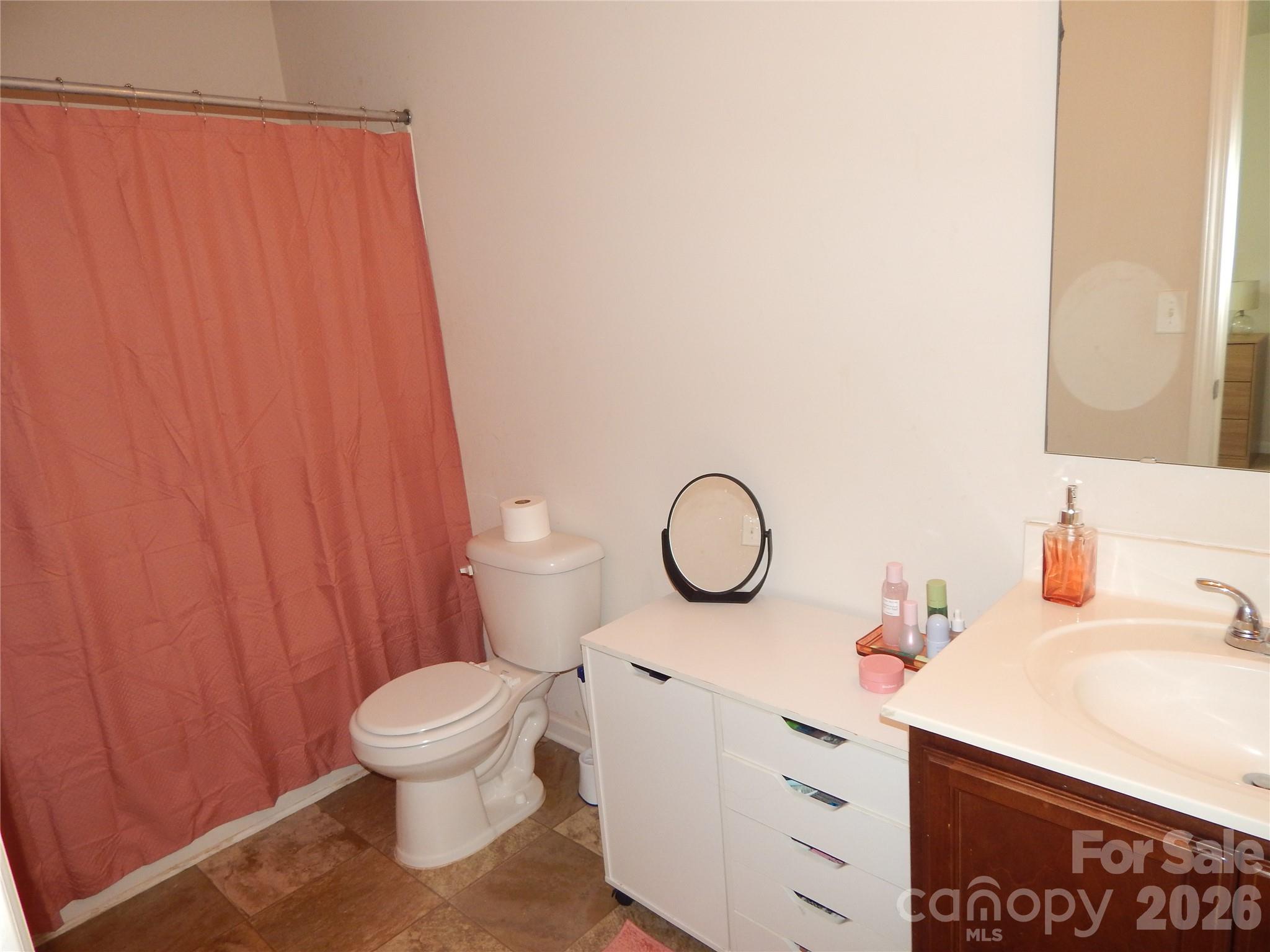811 & 832 Chevelle Drive Property Photo 9