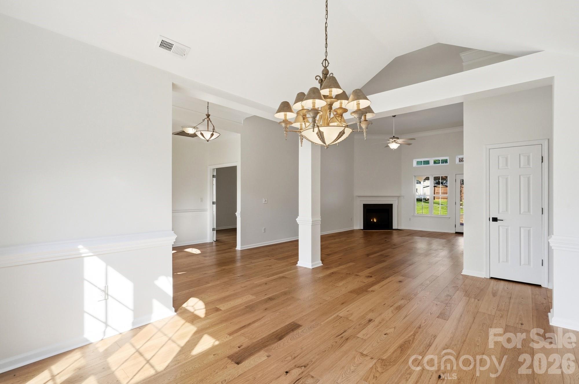 7877 Sedgebrook Drive Property Photo 14