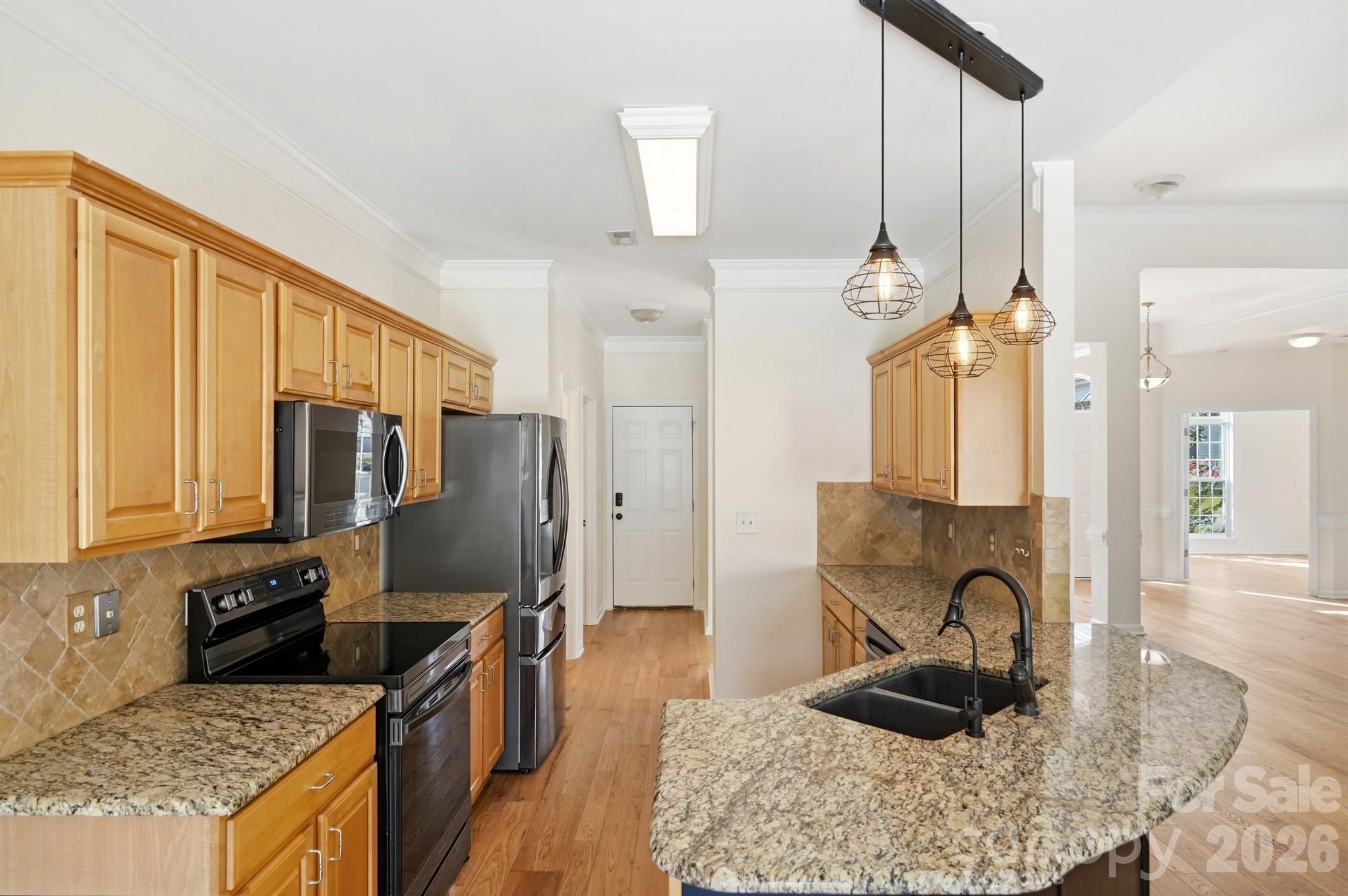 7877 Sedgebrook Drive Property Photo 20