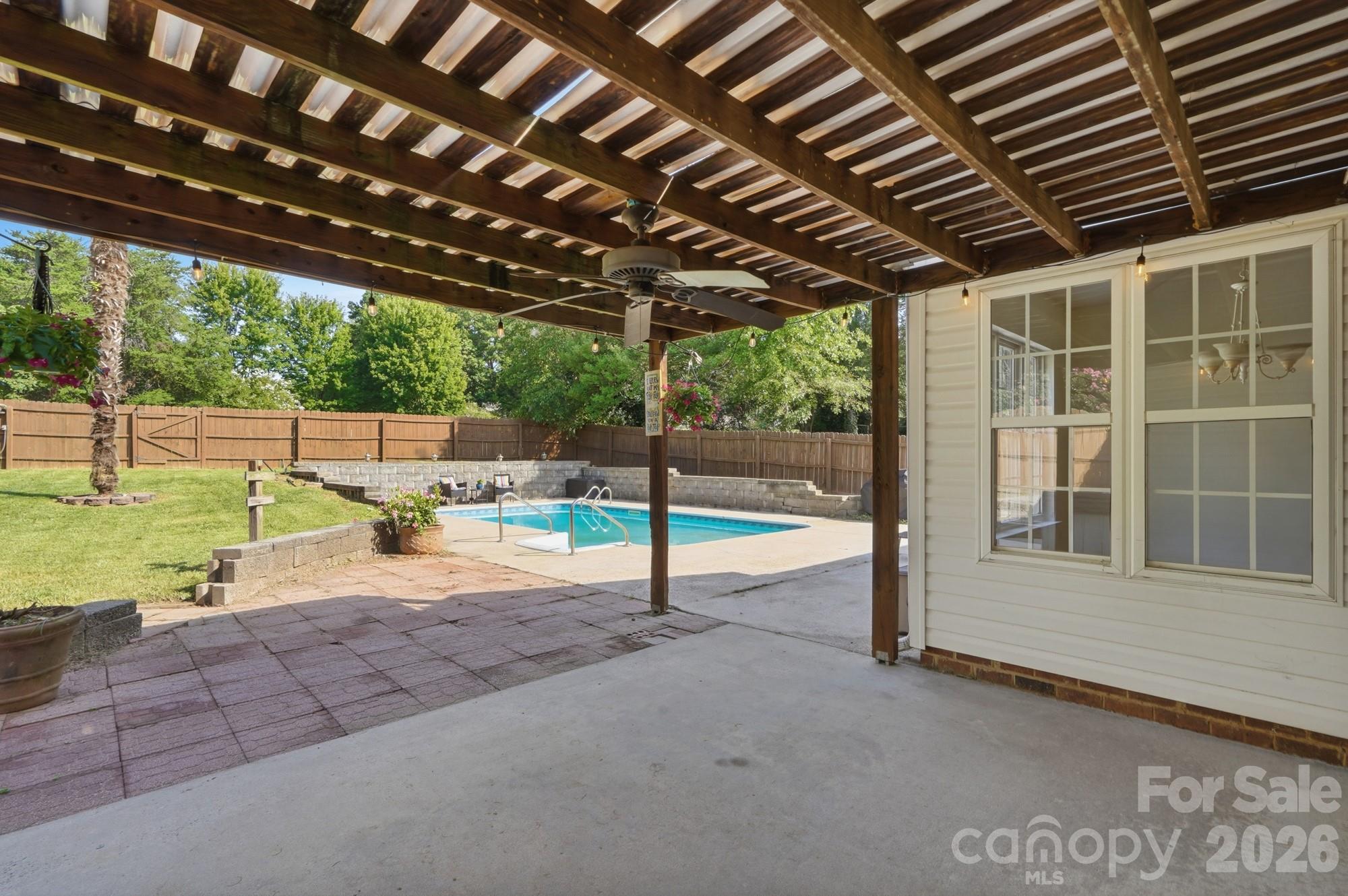 7877 Sedgebrook Drive Property Photo 35
