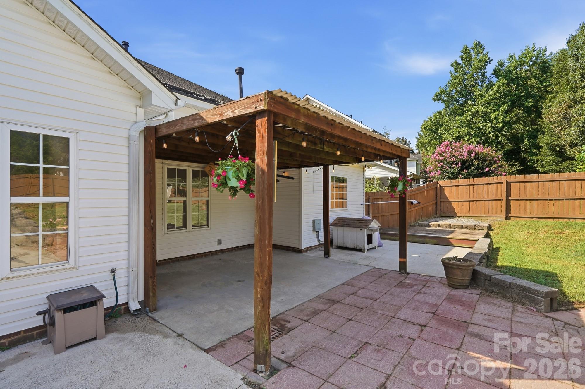 7877 Sedgebrook Drive Property Photo 37