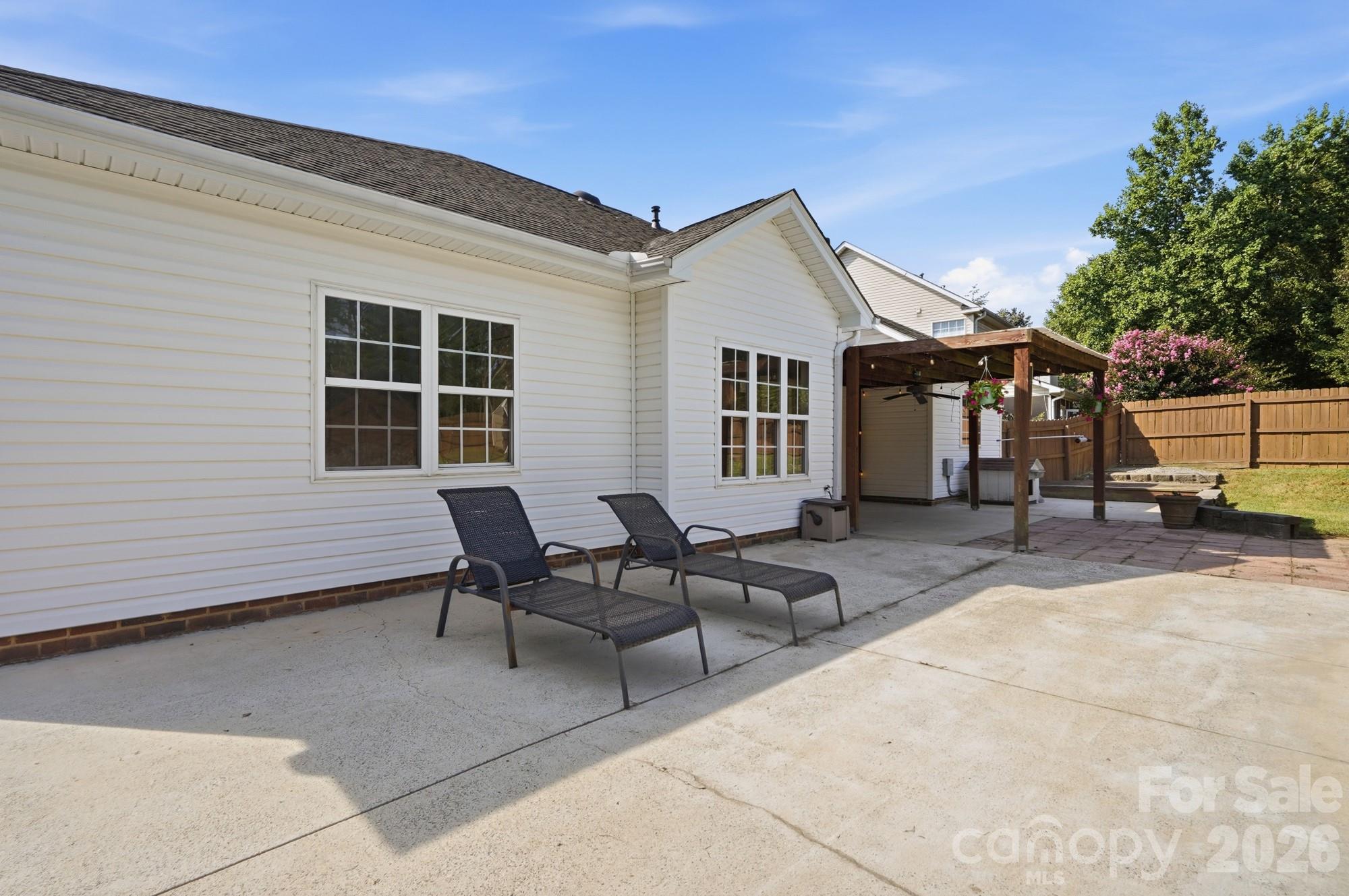 7877 Sedgebrook Drive Property Photo 41