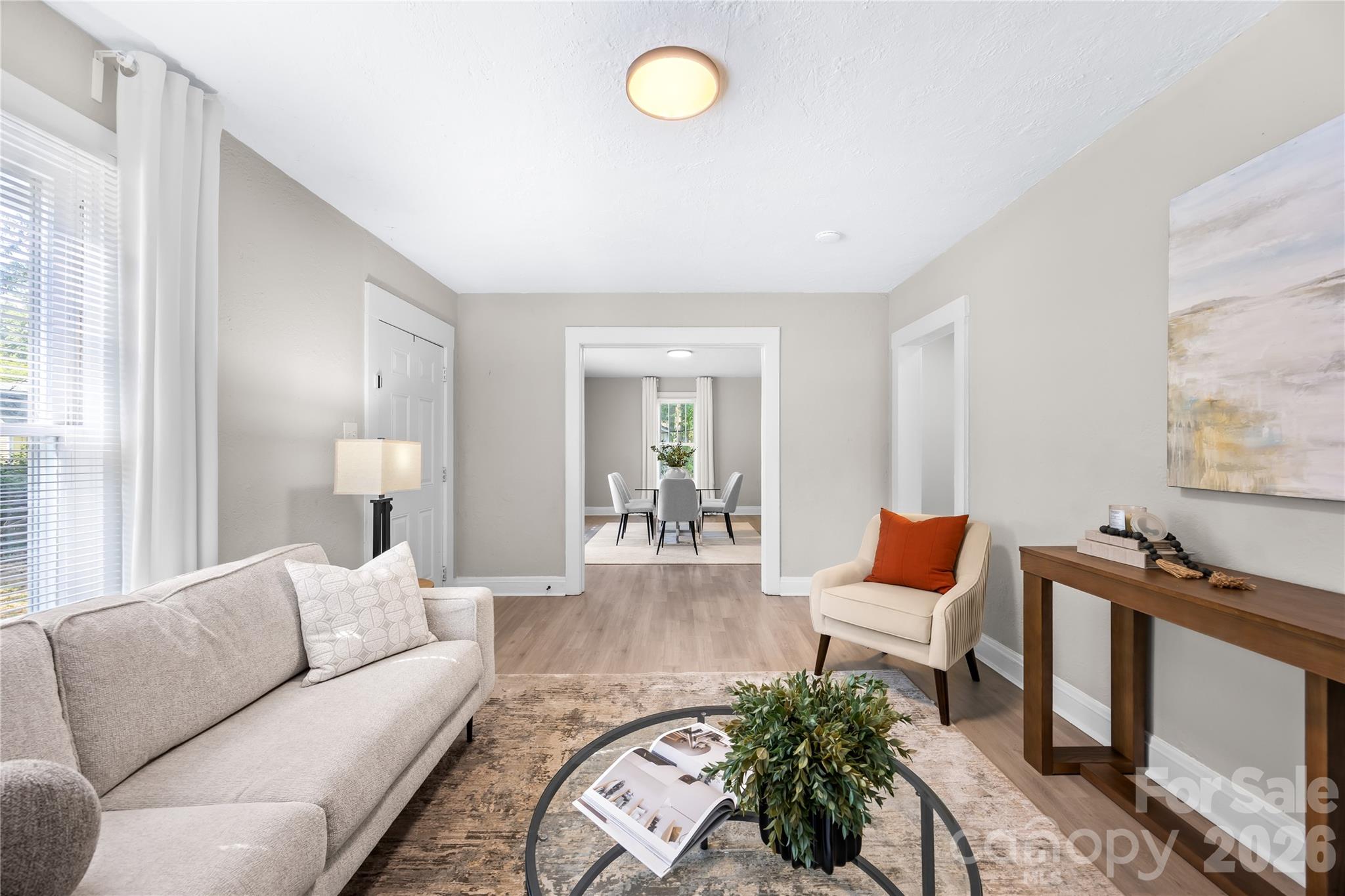 227 N Magnolia Street Property Photo 8