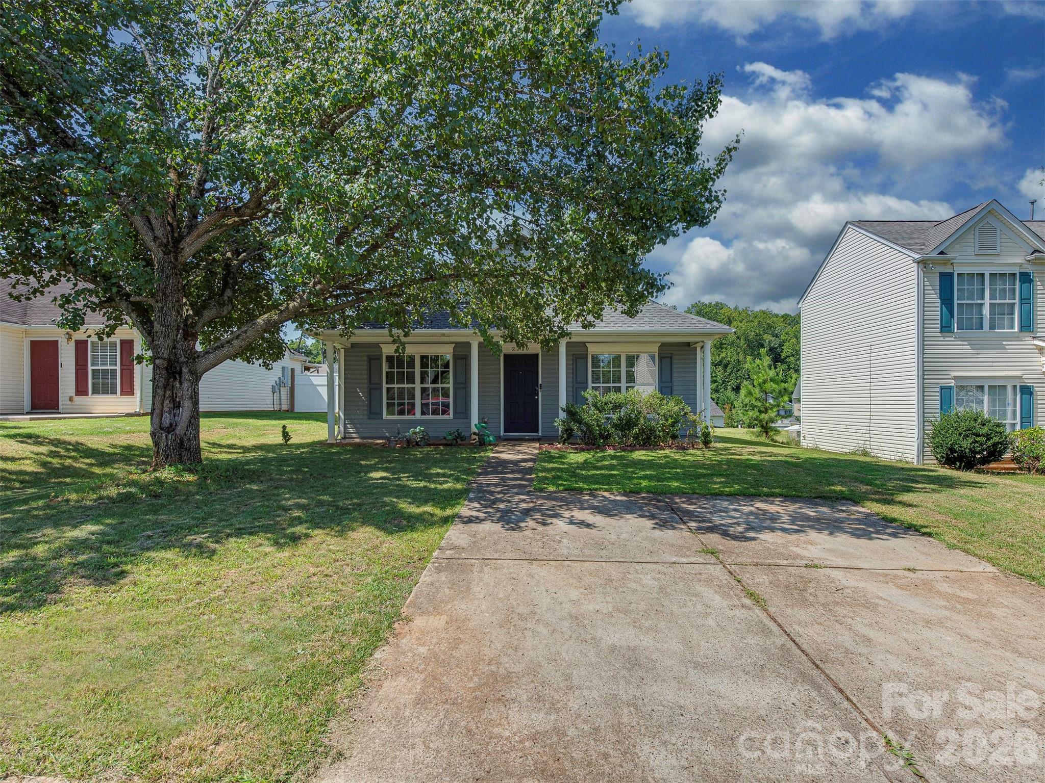 2710 Blackberry Ridge Lane Property Photo 5
