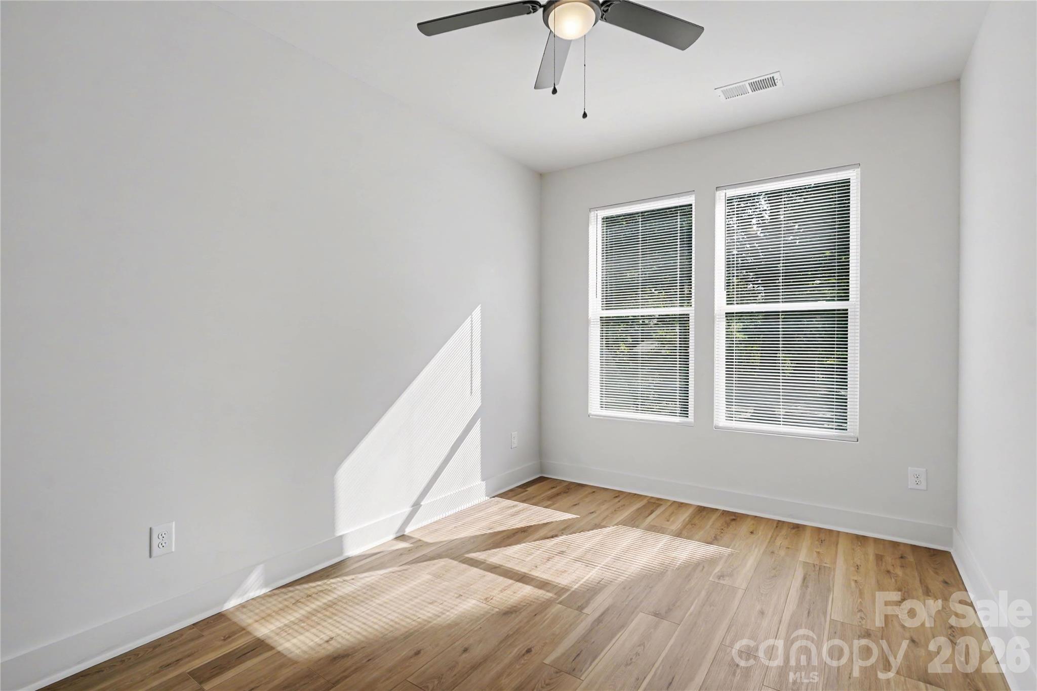 591 Central Drive Property Photo 15