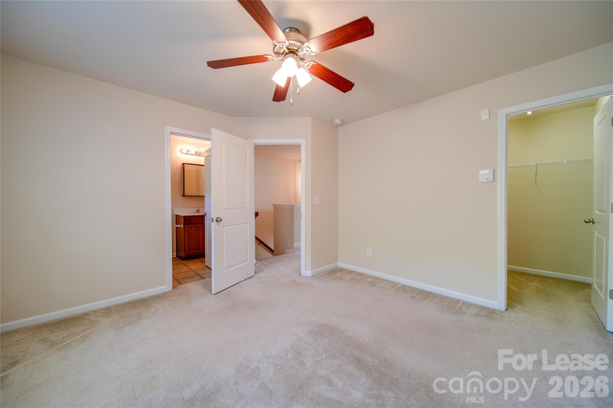 4415961 Property Photo 36