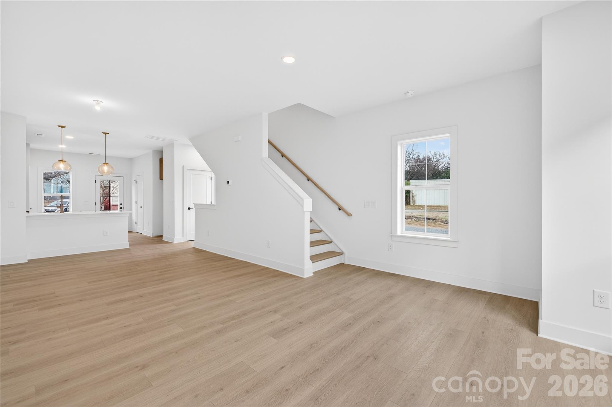 1013 Carter Avenue 34 Property Photo 6