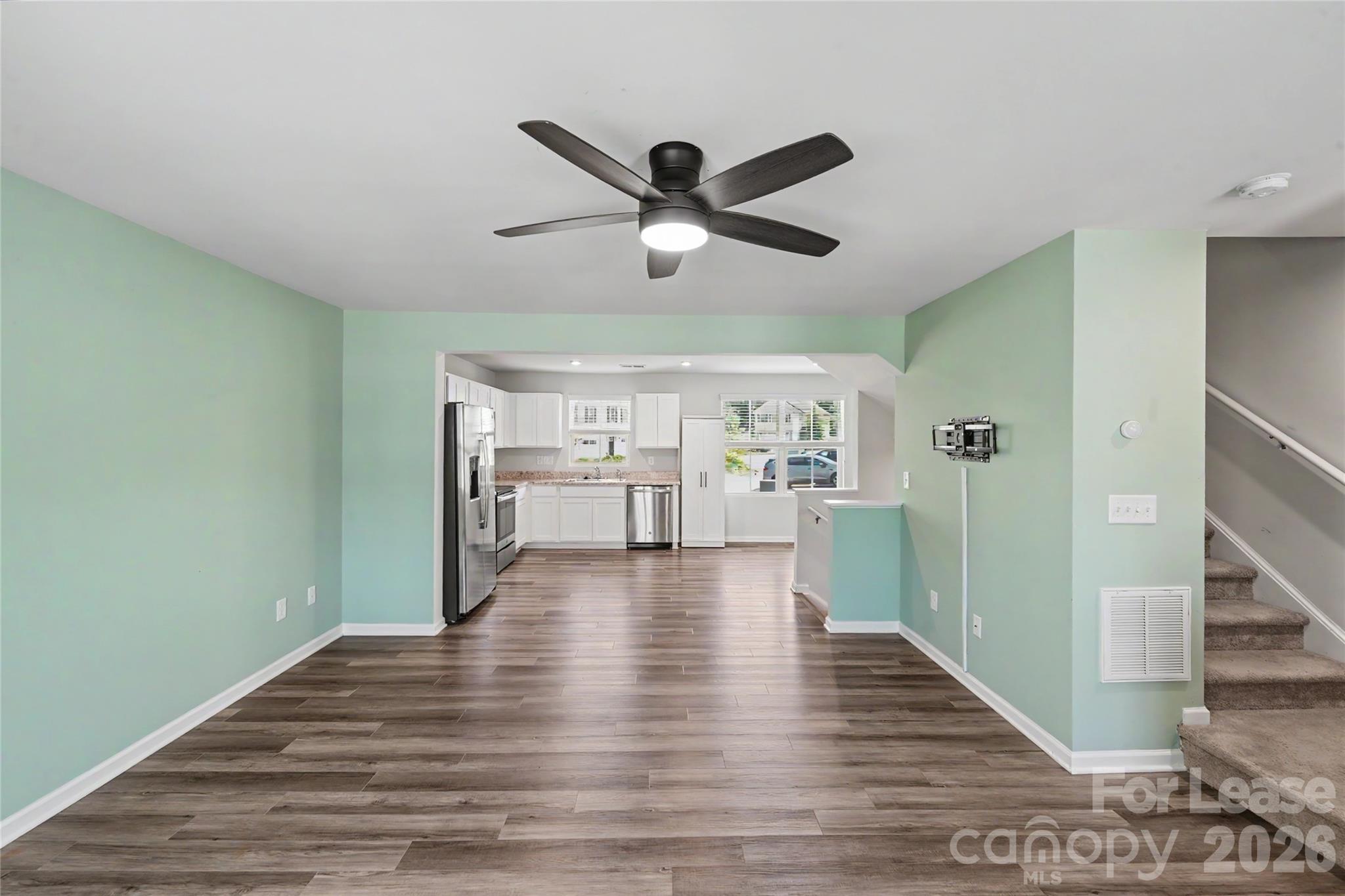 6042 Cutwater Circle Property Photo 12