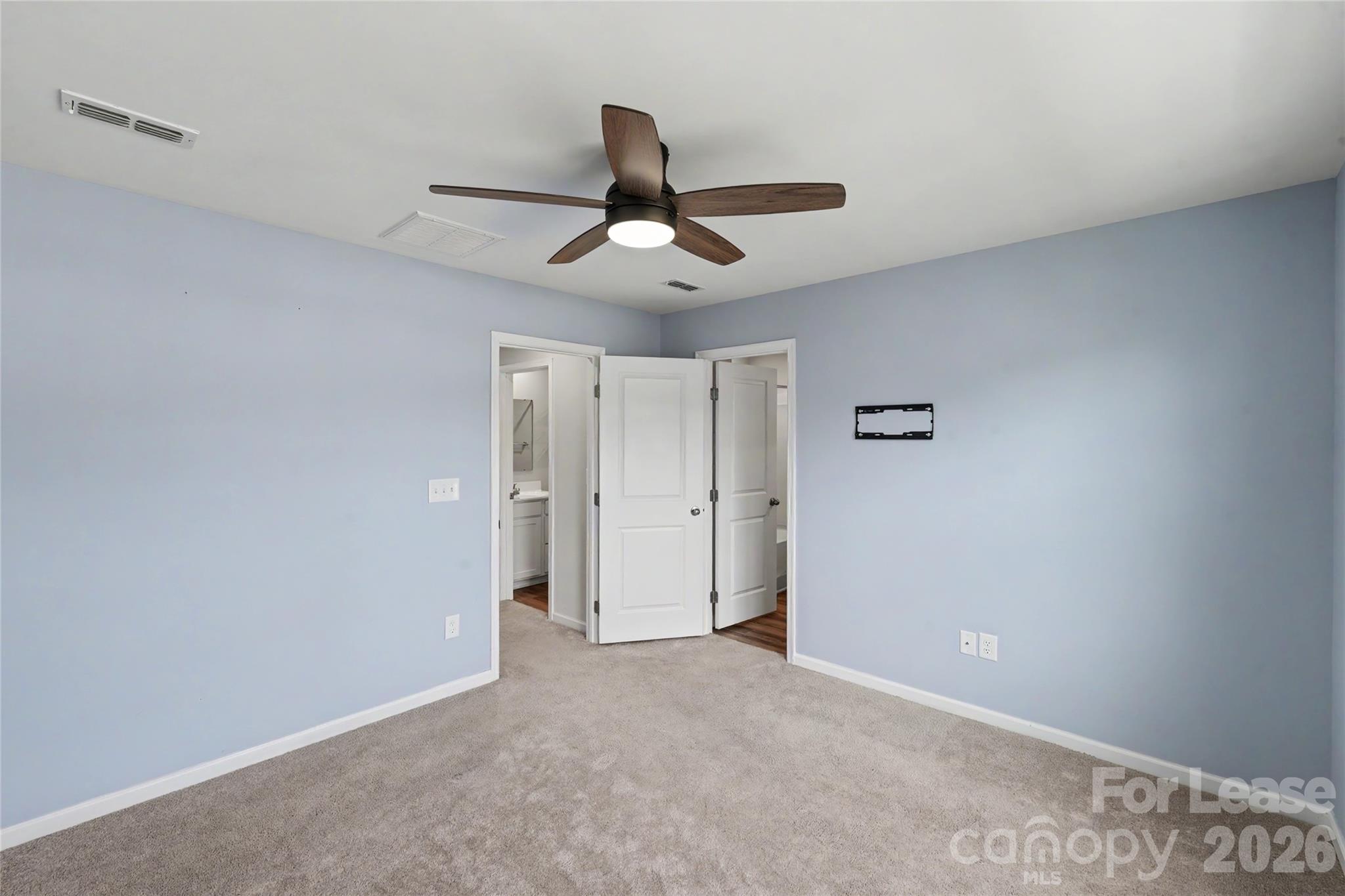 6042 Cutwater Circle Property Photo 17