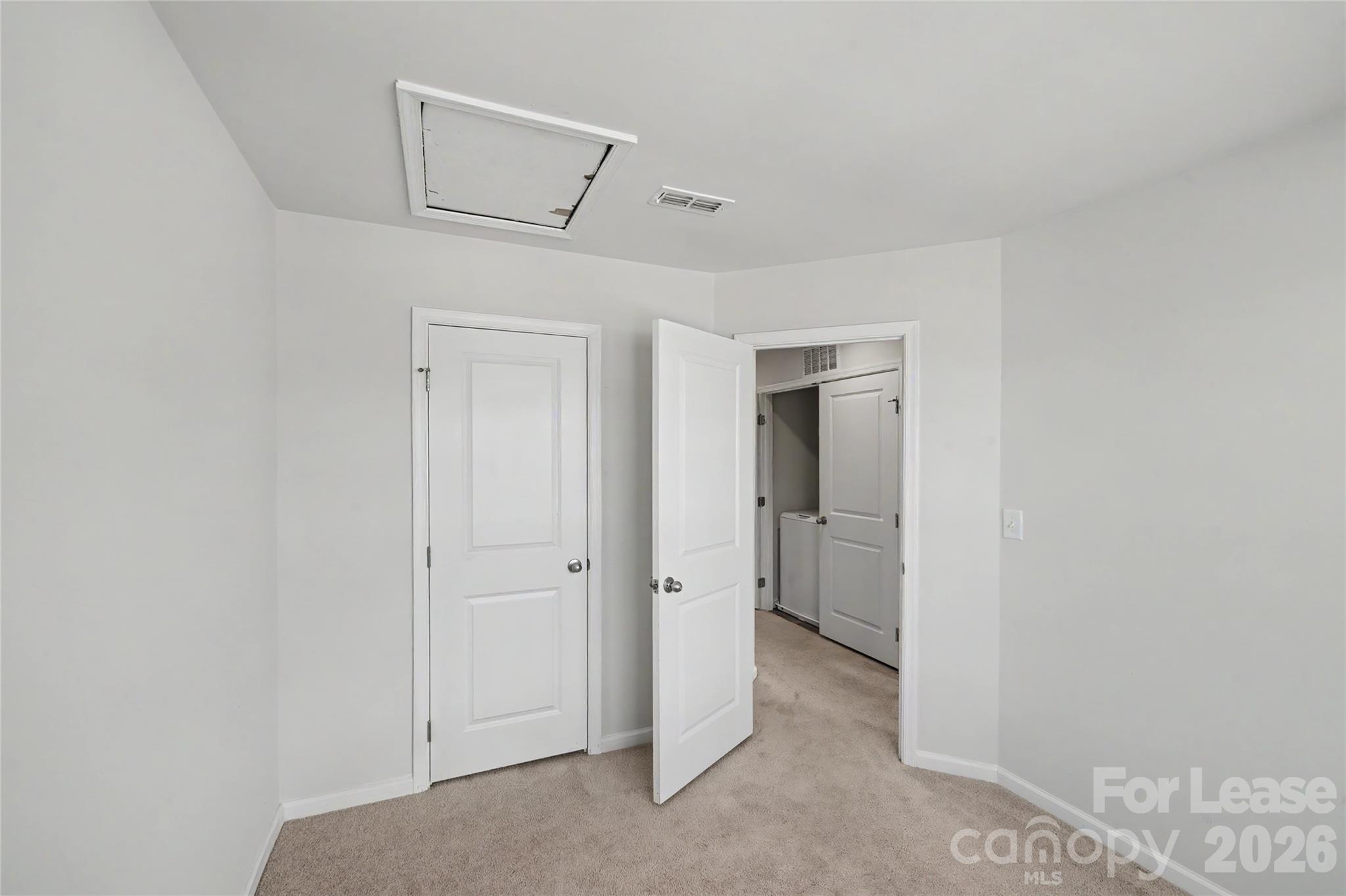6042 Cutwater Circle Property Photo 21