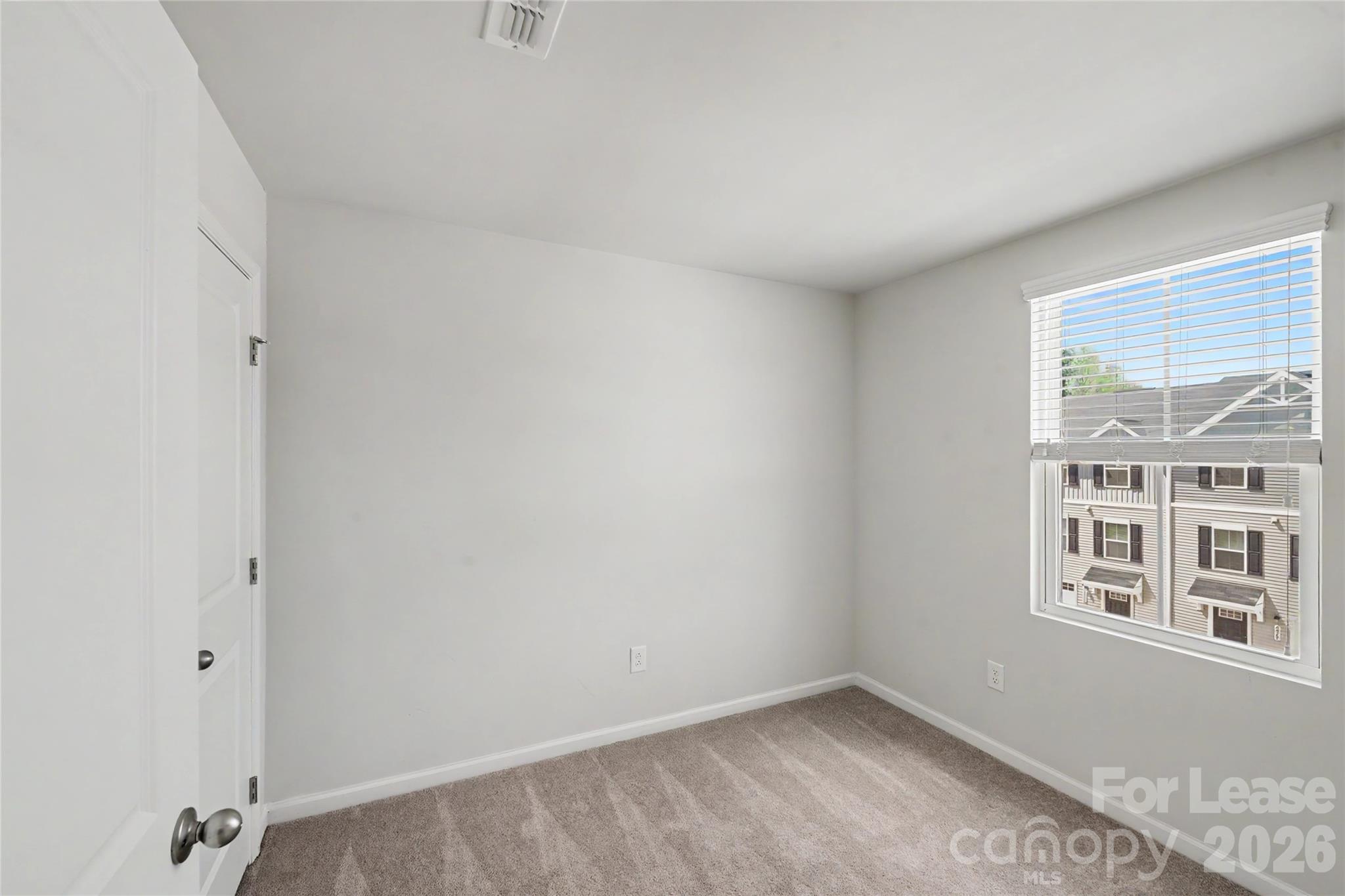 6042 Cutwater Circle Property Photo 22
