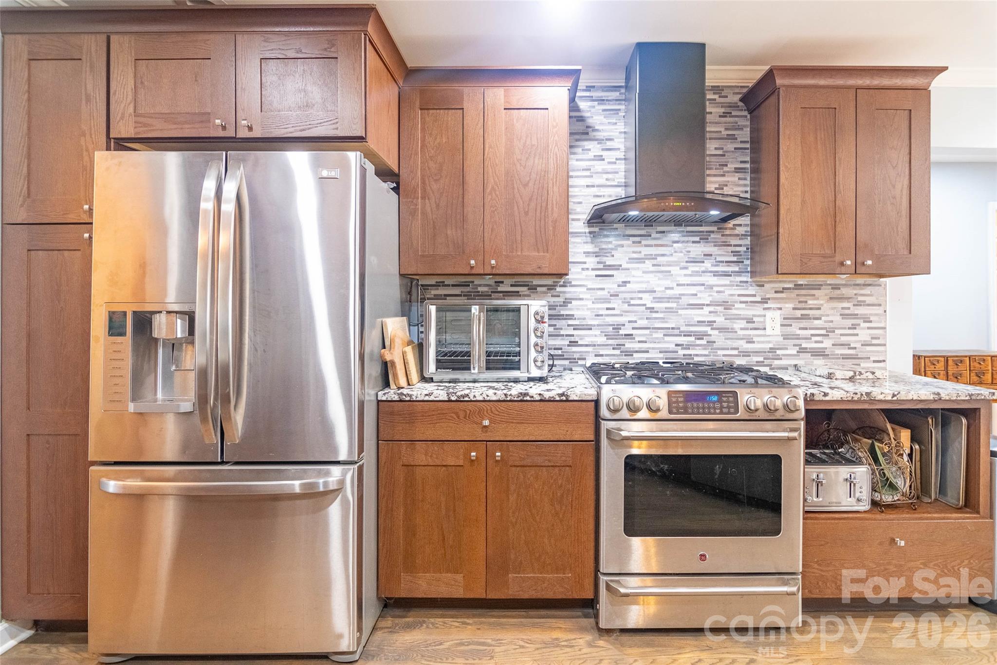 378 Chisholm Trail Property Photo 13