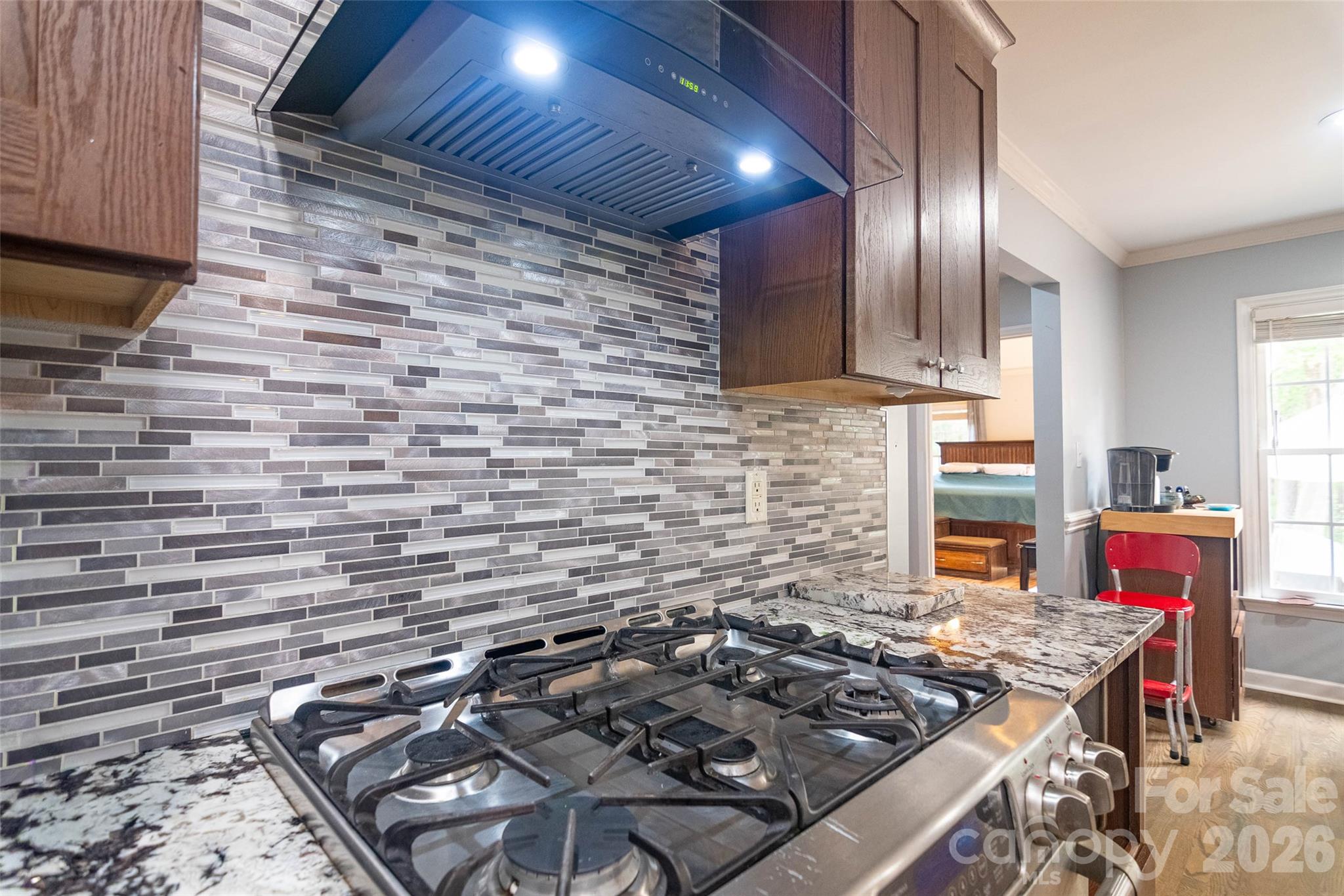 378 Chisholm Trail Property Photo 14