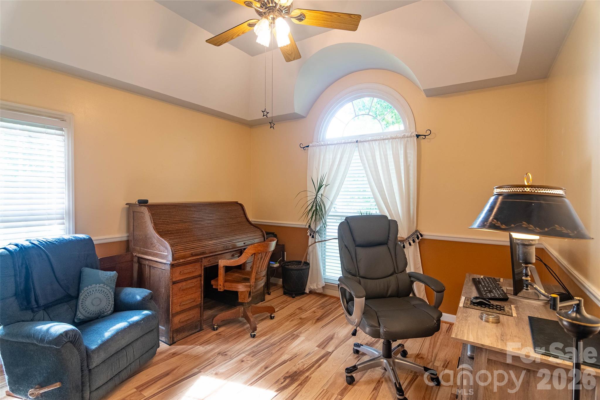 378 Chisholm Trail Property Photo 22