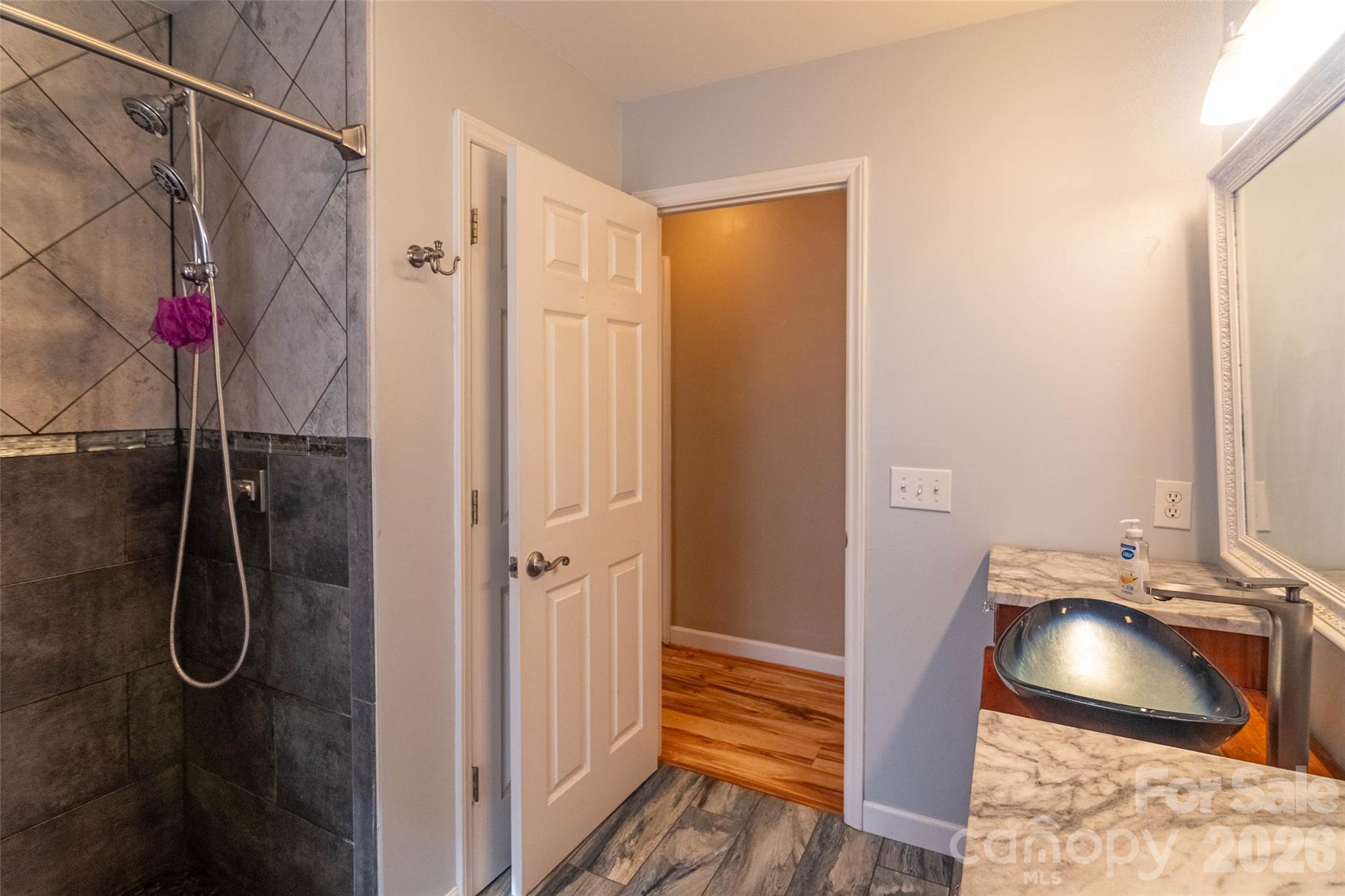 378 Chisholm Trail Property Photo 29